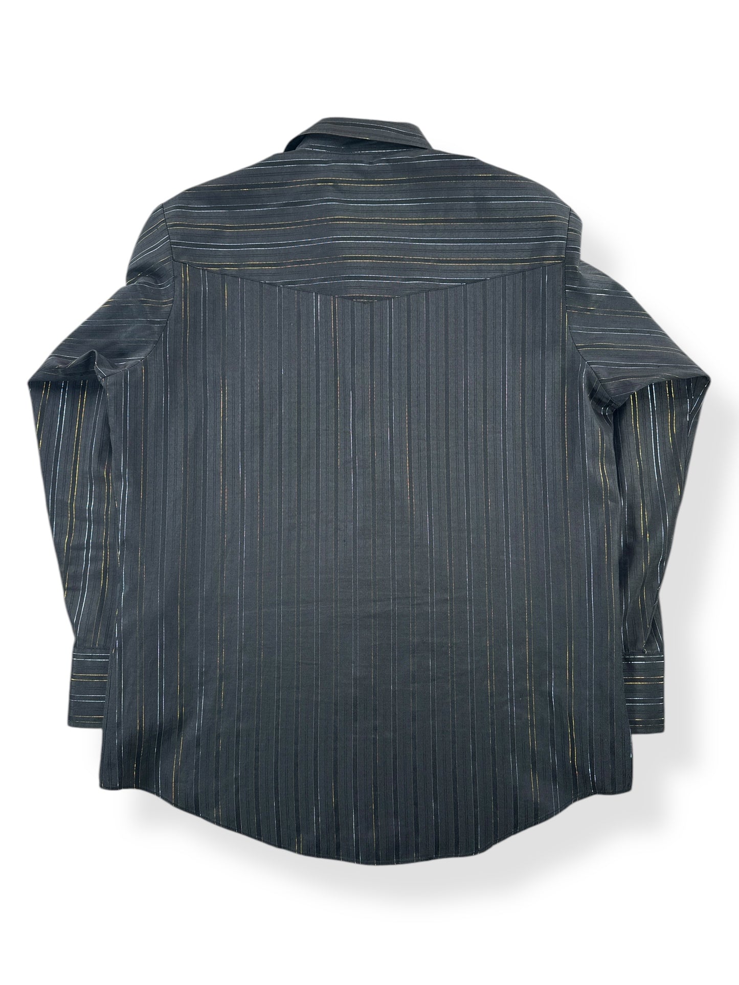 Back of Vintage Ely Pearl Snap SZ L