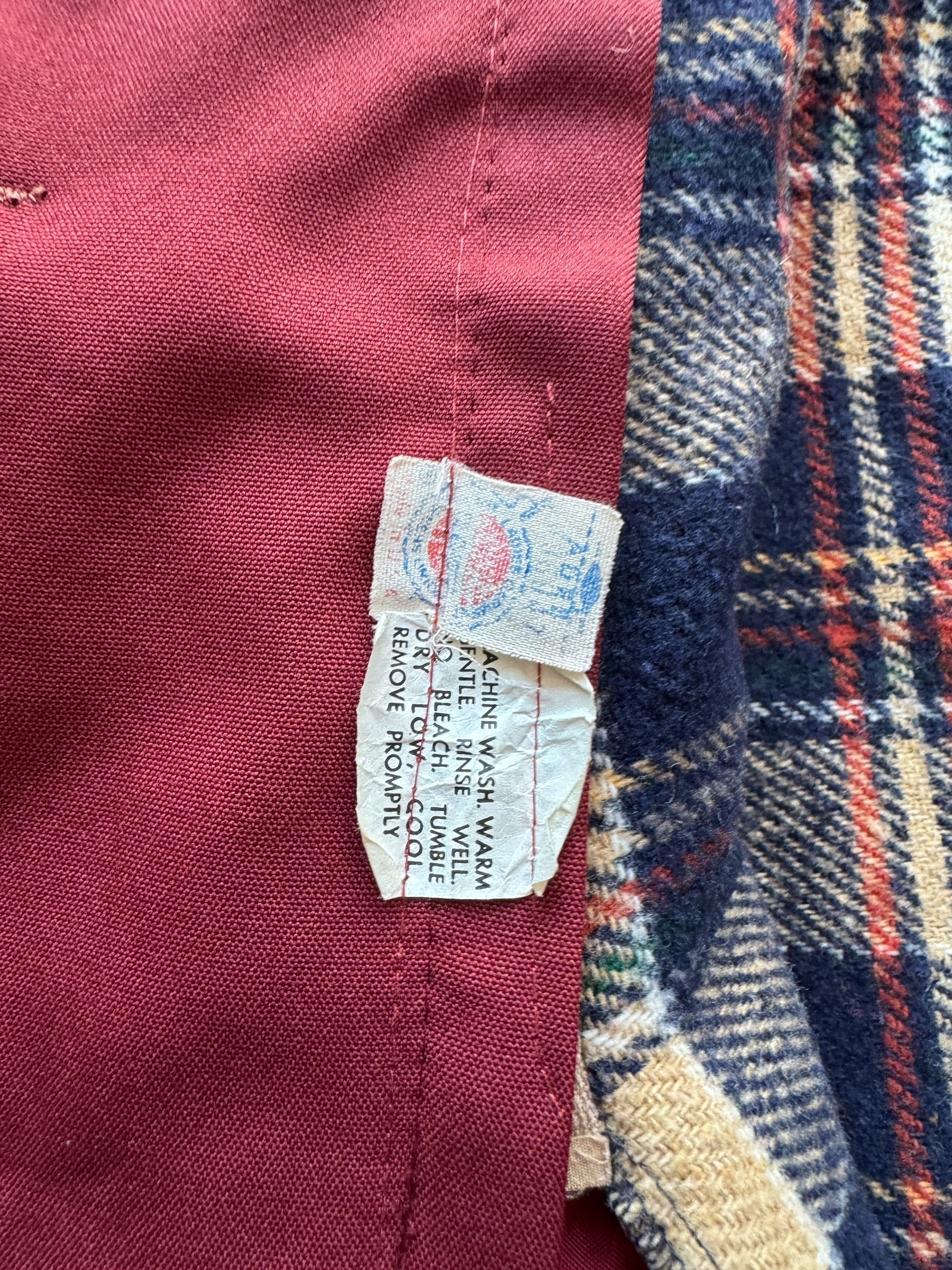 Tag on Vintage Maroon Polyester Trench Coat SZ S