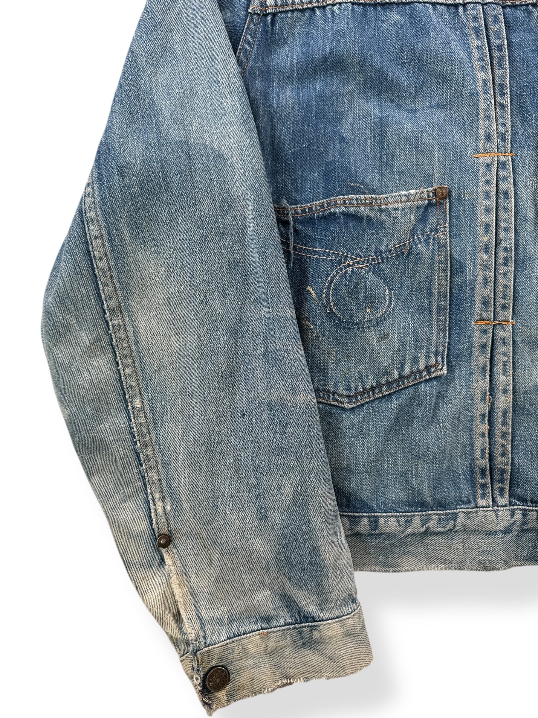 Sleeves on Vintage Montgomery Ward Pleated Denim Jacket SZ L