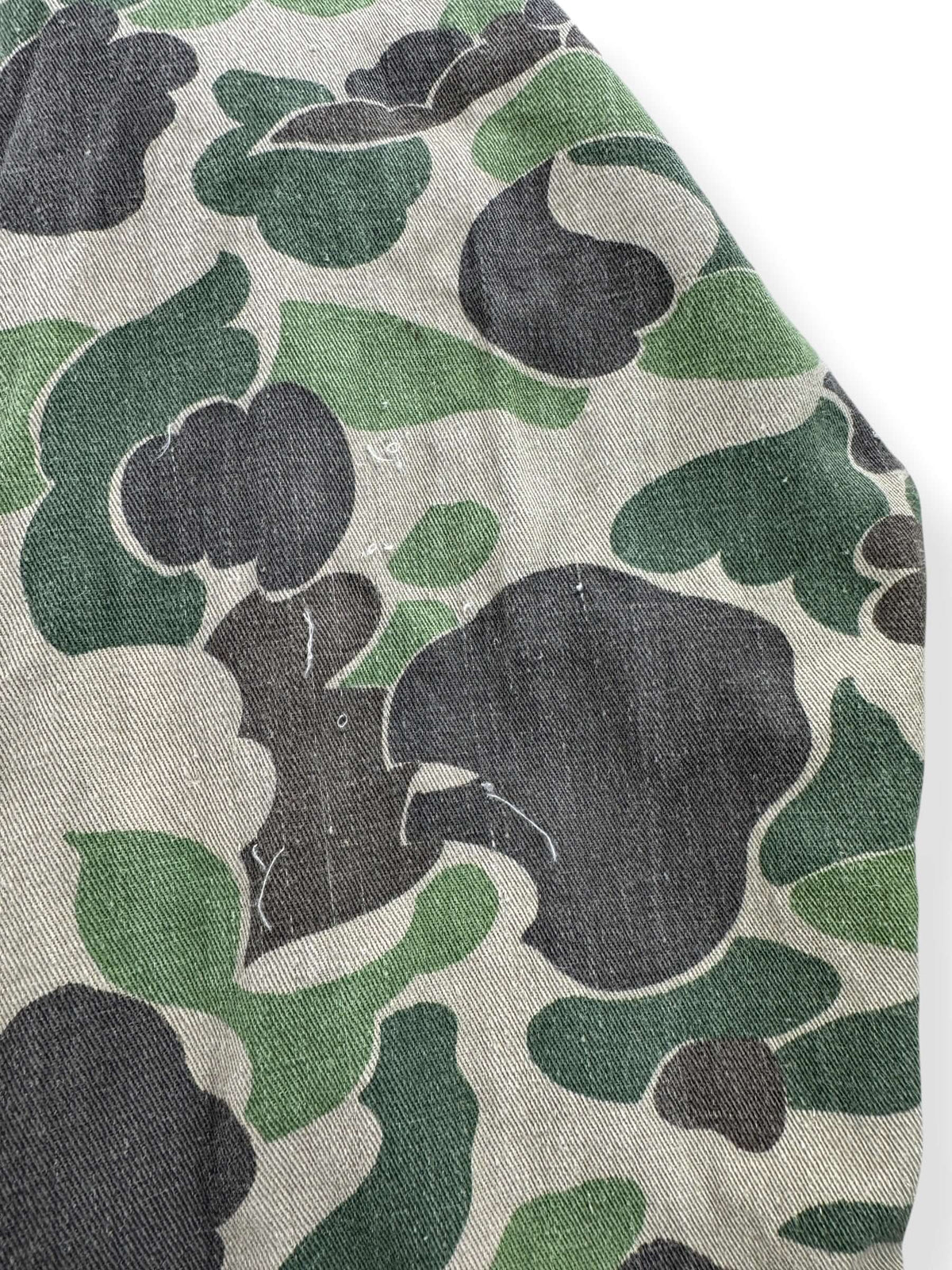 Wear on sleeve of Vintage 1970s Ranger Camo Chore Jacket Z L
