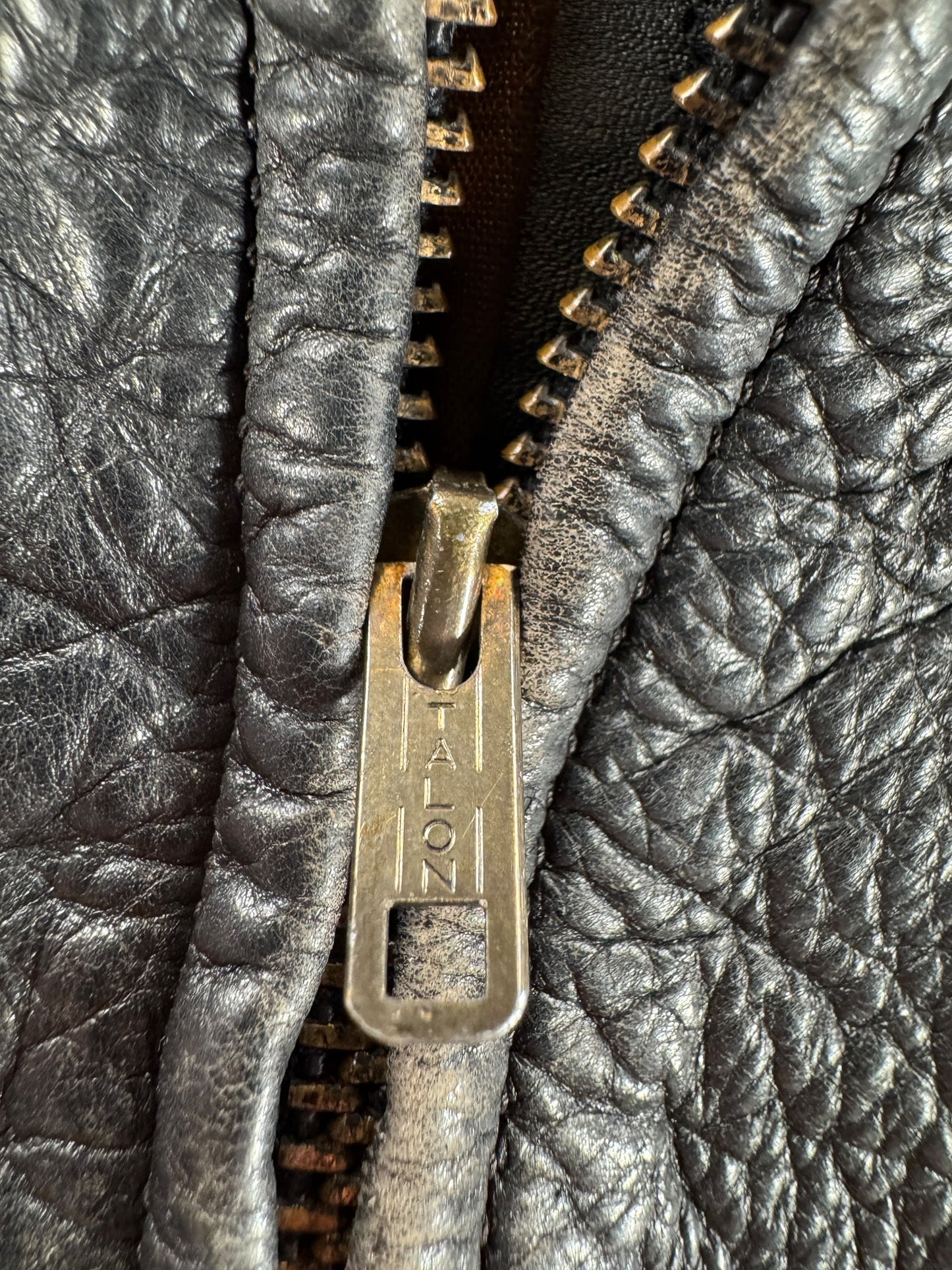 Zipper on Vintage 50s 60s Era Leather Jacket SZ XS