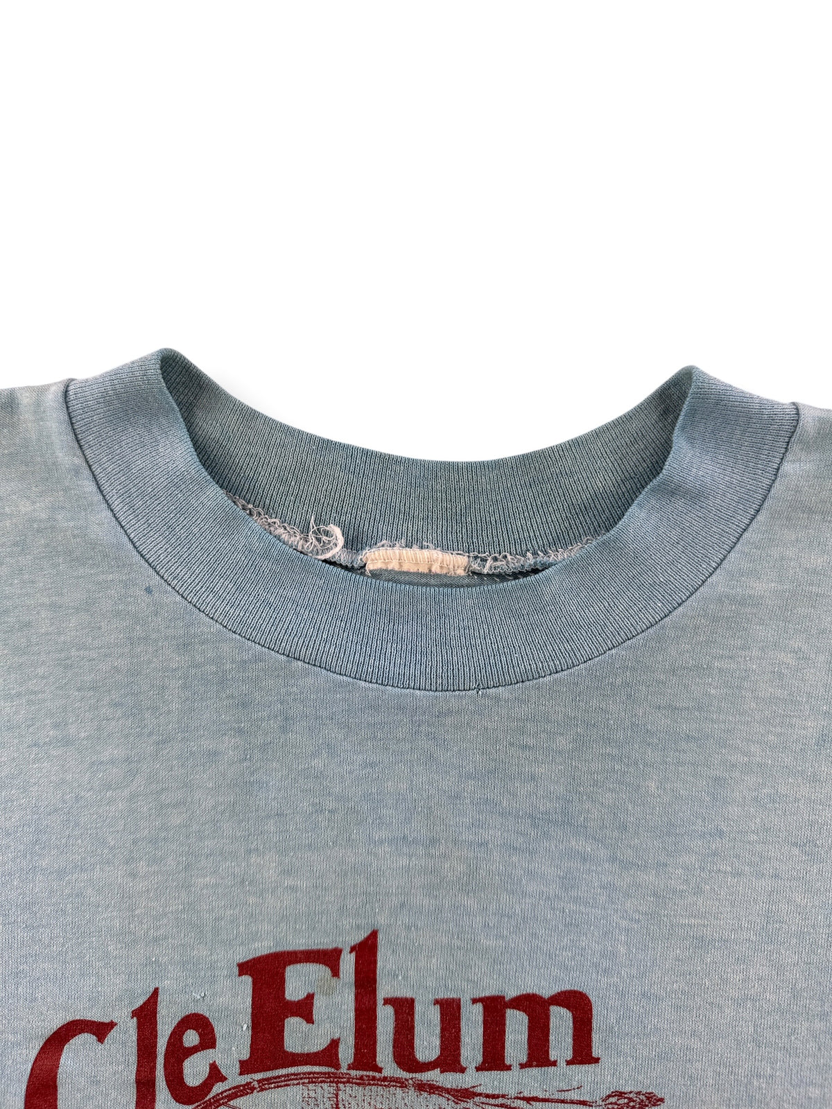 Collar on Vintage Cle Elum Bakery Tee SZ M