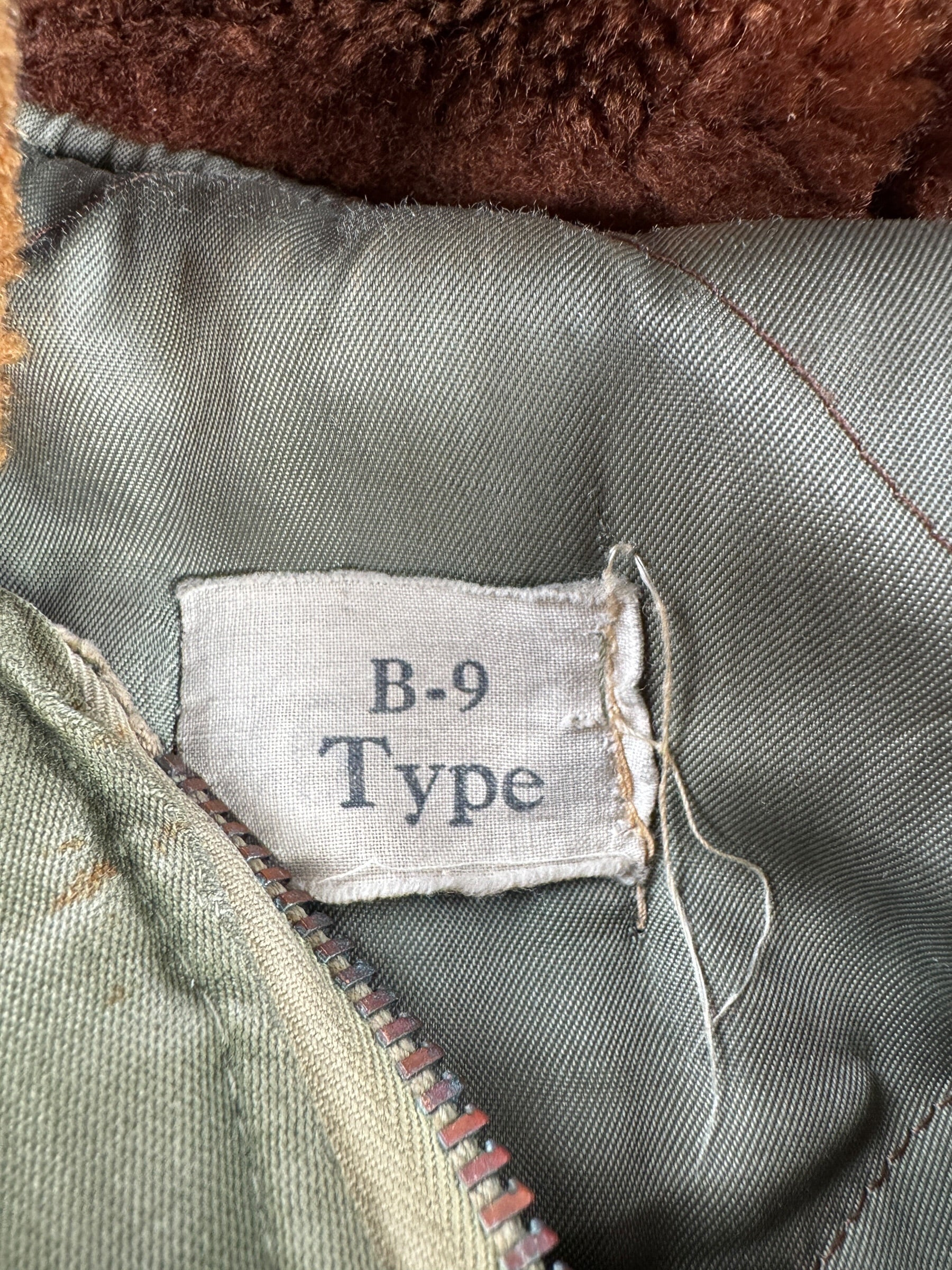 Label on Vintage 50s Civilian B-9 Parka SZ XL/XXL