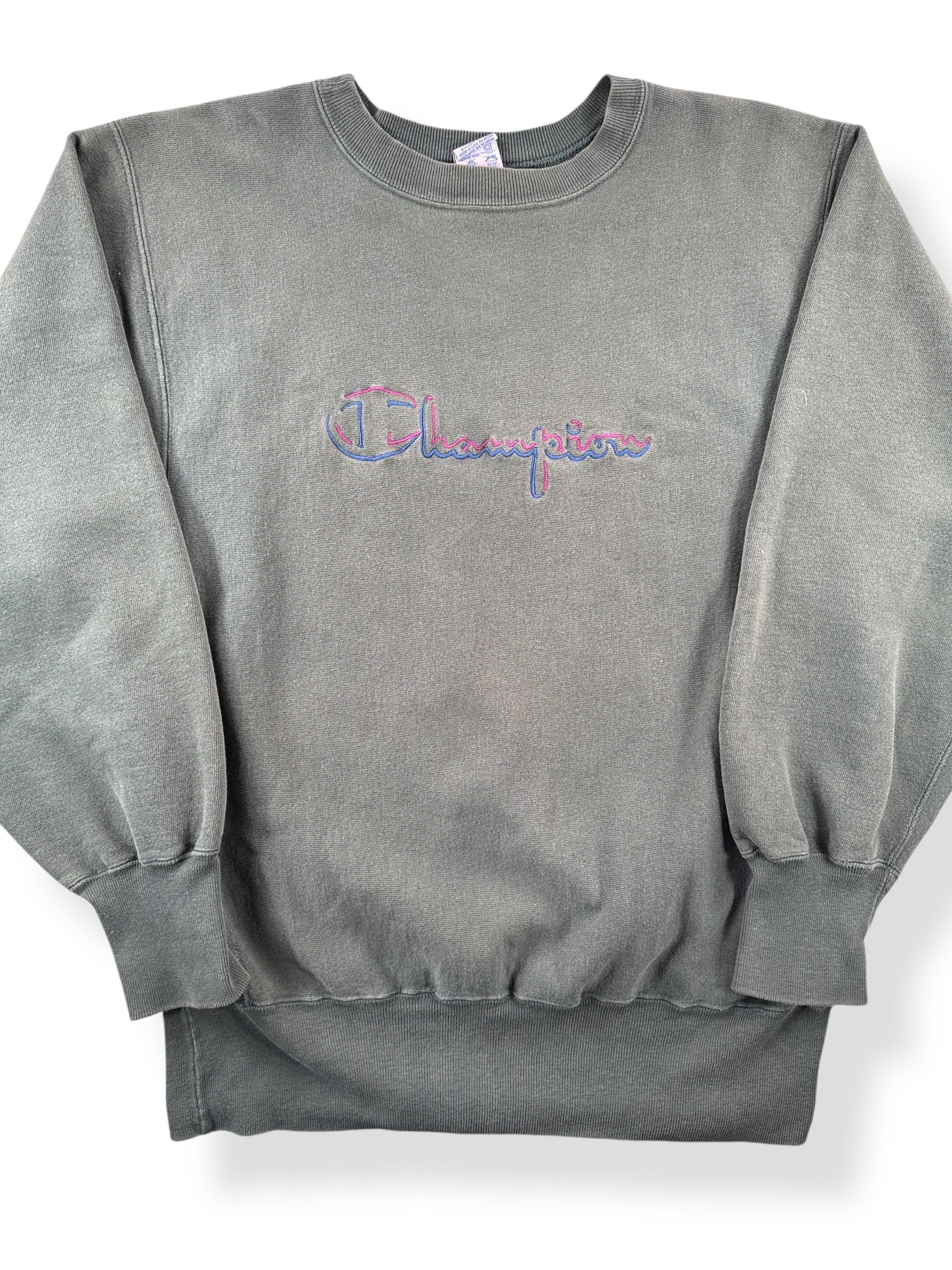 Front Close Up of Vintage Champion Crewneck SZ XL (Fits L)