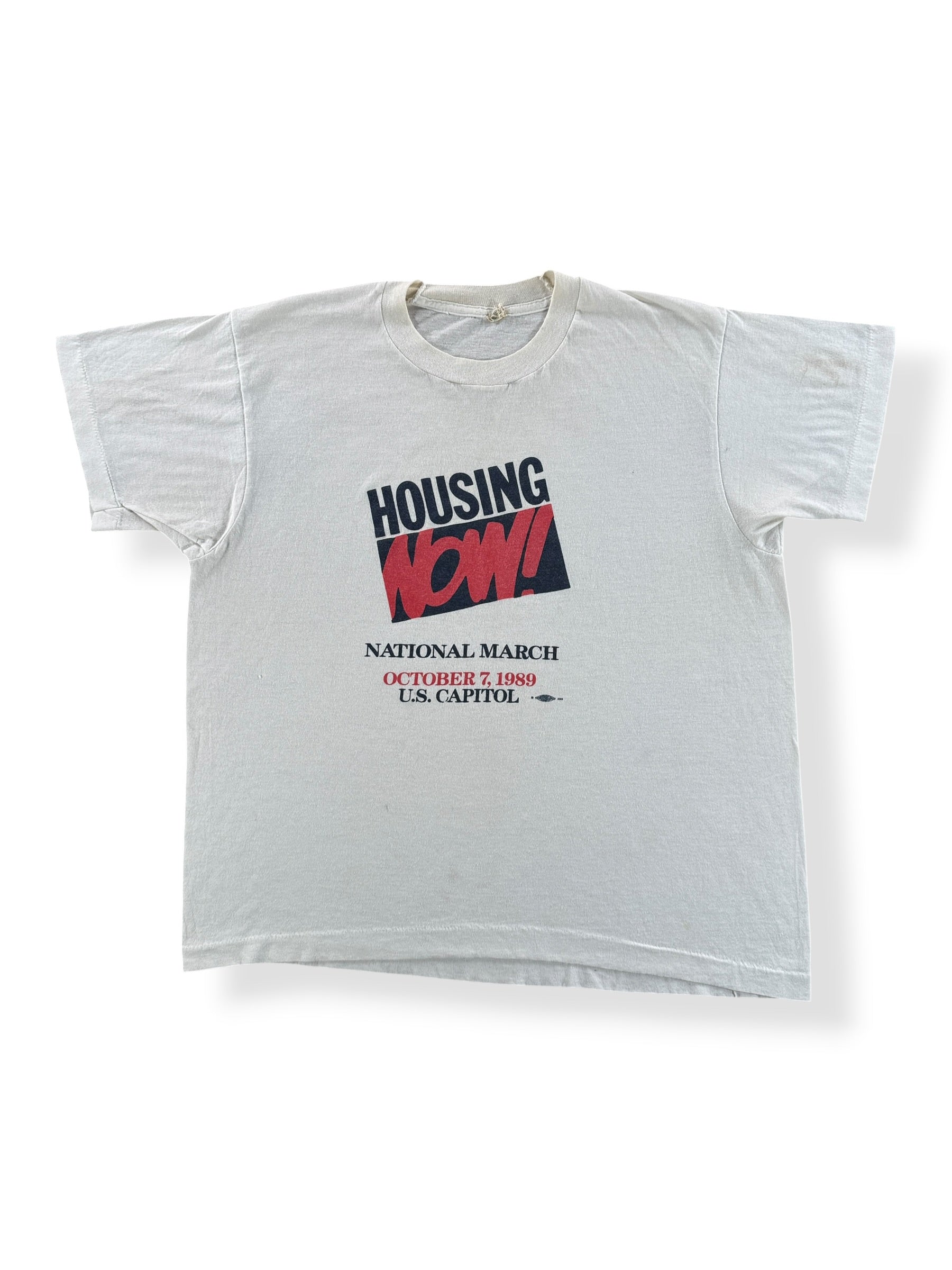 Front of Vintage Housing Now US Capitol March Tee SZ L