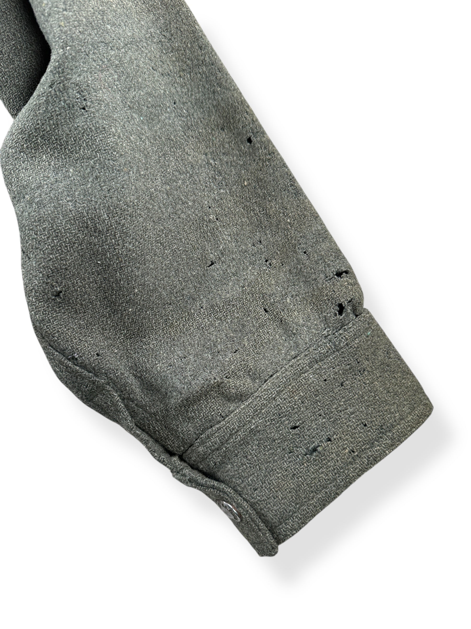 Holes on Sleeve of Vintage Filson Wool/Nylon Blend Jacket SZ L AS IS