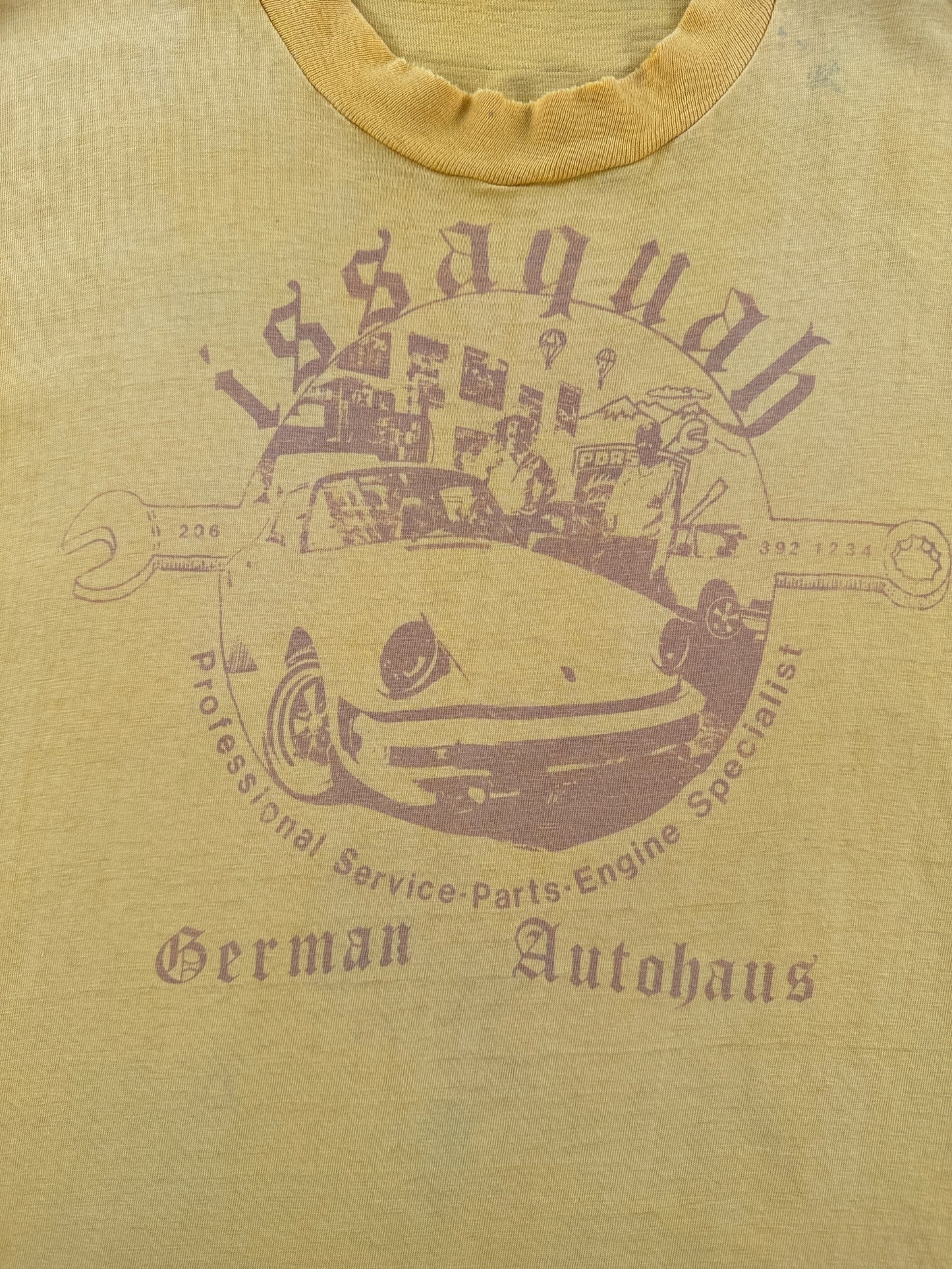 Vintage Issaquah German Autohaus Tee SZ M