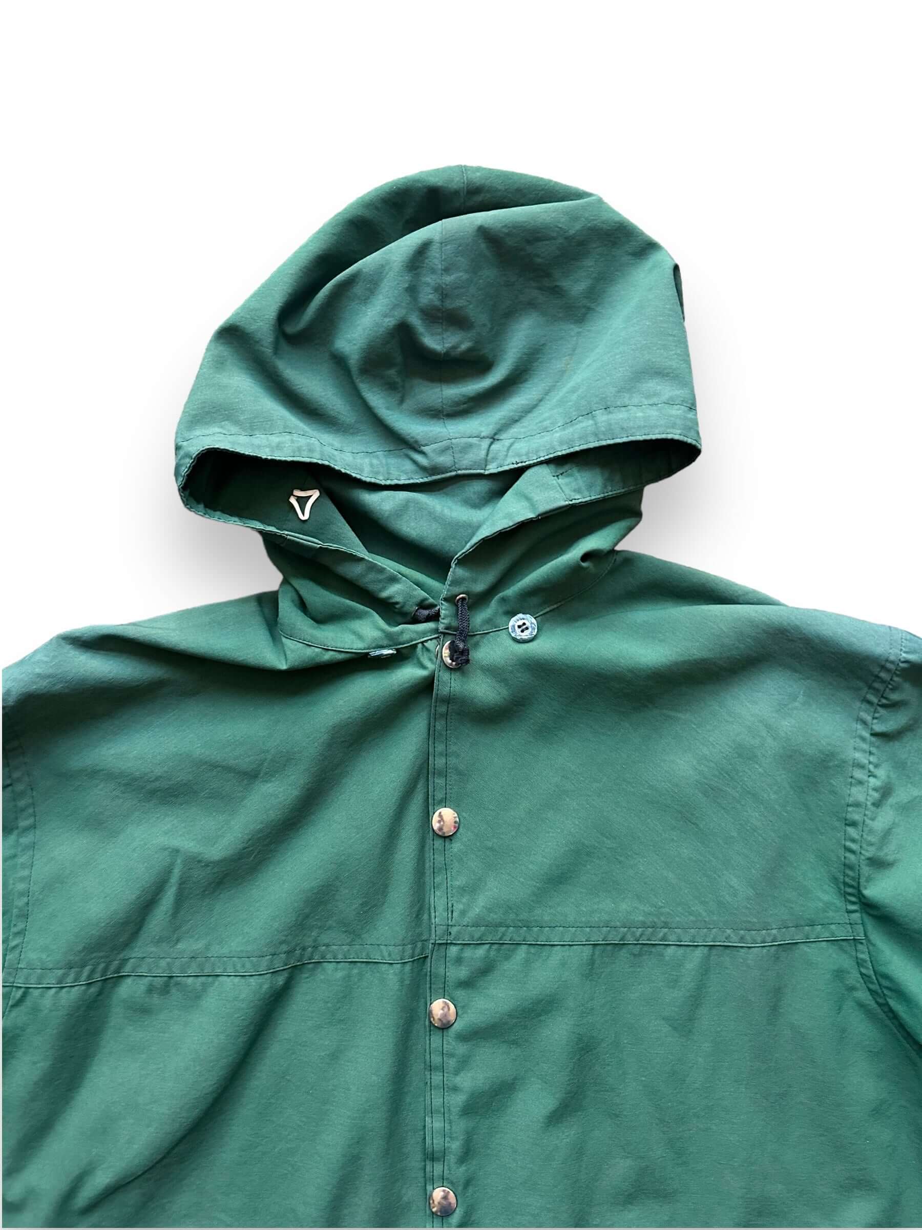 hood on Vintage Forest Green Rain Parka SZ L