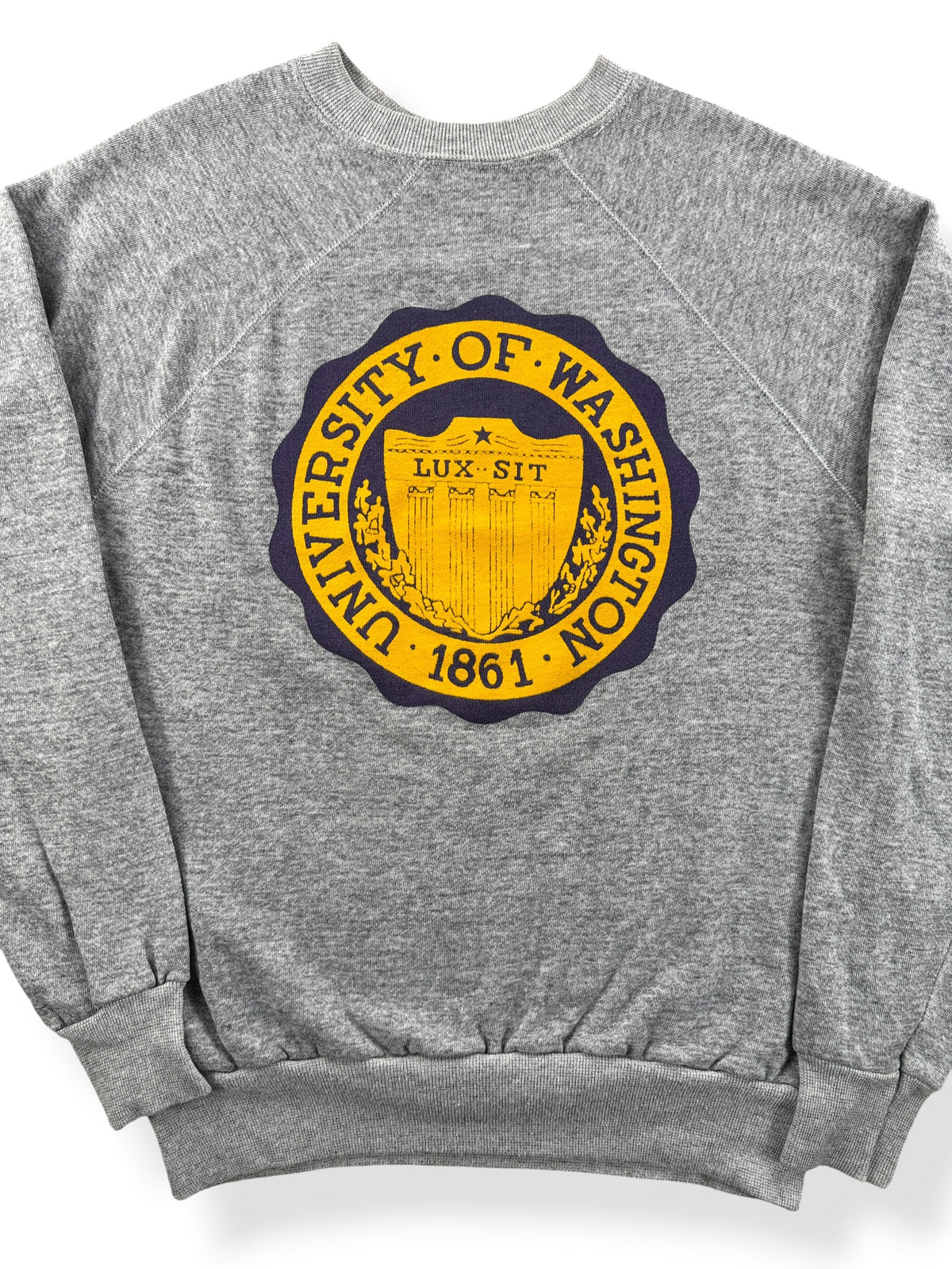 Close-up of Vintage University Of Washington Crewneck SZ S