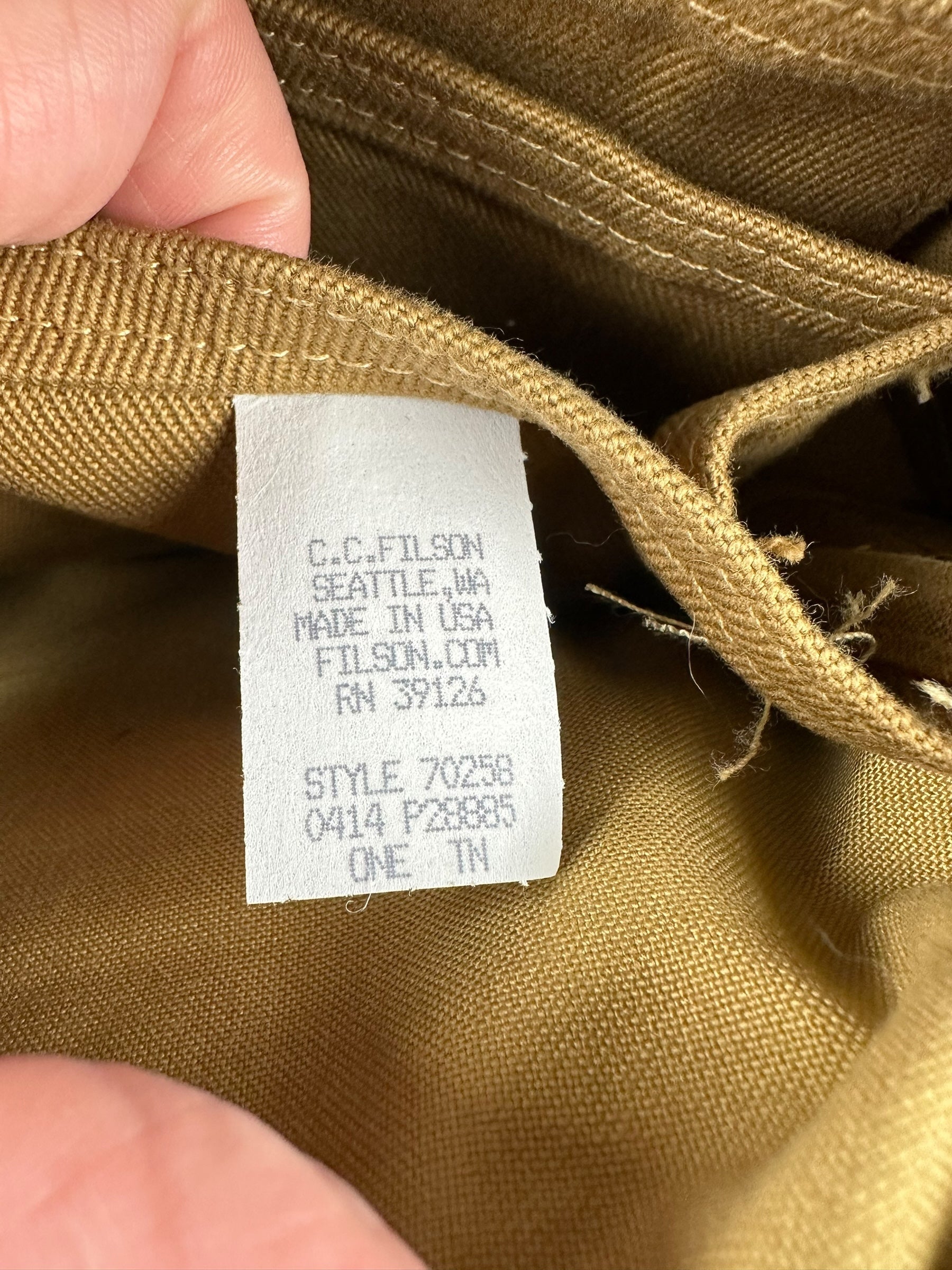 Production Tag on Filson Padded Computer Bag Style 258