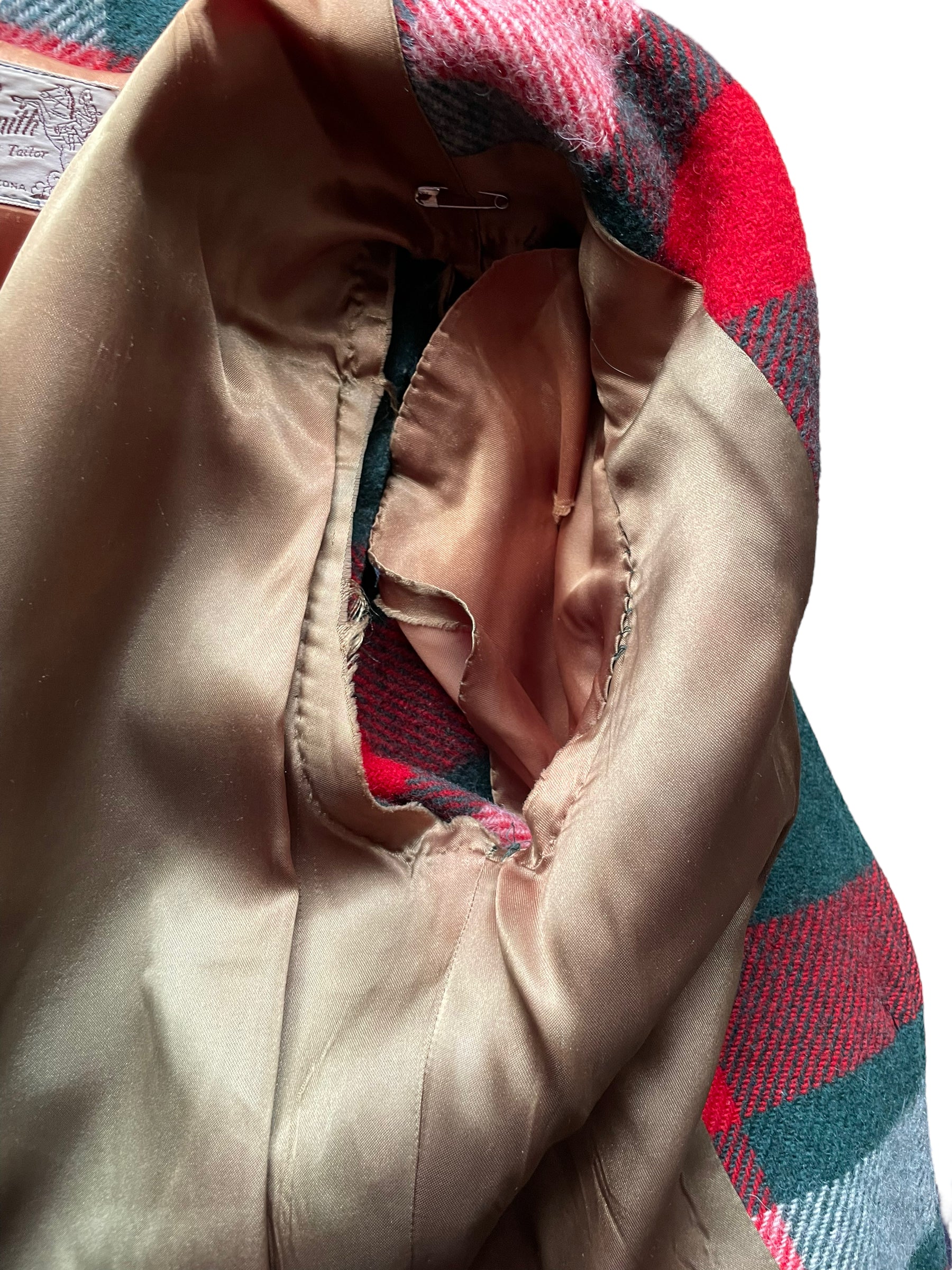 Inner sleeve lining view of Vintage 1940s Dall Smith Wool Blanket Coat SZ XS | Seattle True Vintage | Barn Owl Vintage Coats