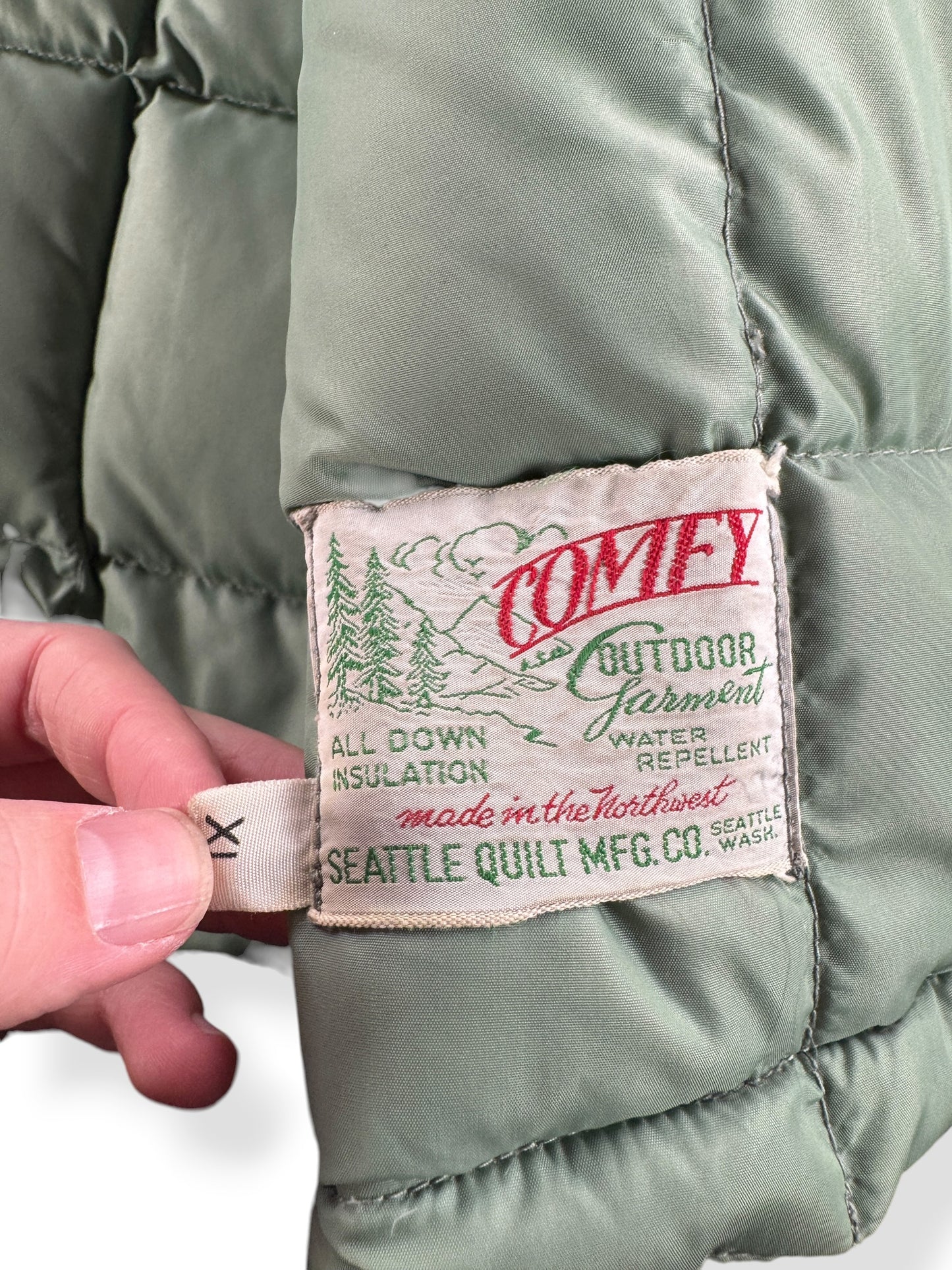 Label on Vintage Comfy Jacket SZ XL