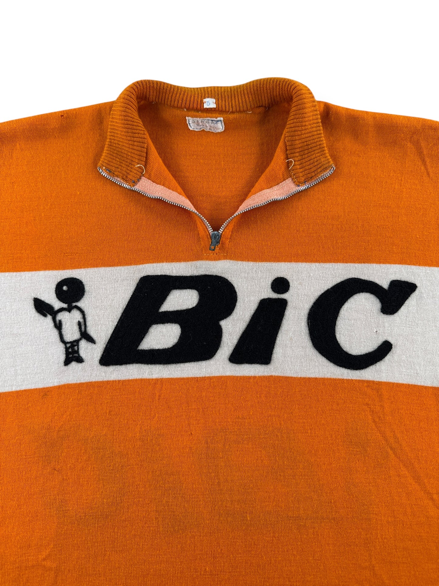 Chainstitching on Vintage 60s Bic Cycling Jersey SZ XS