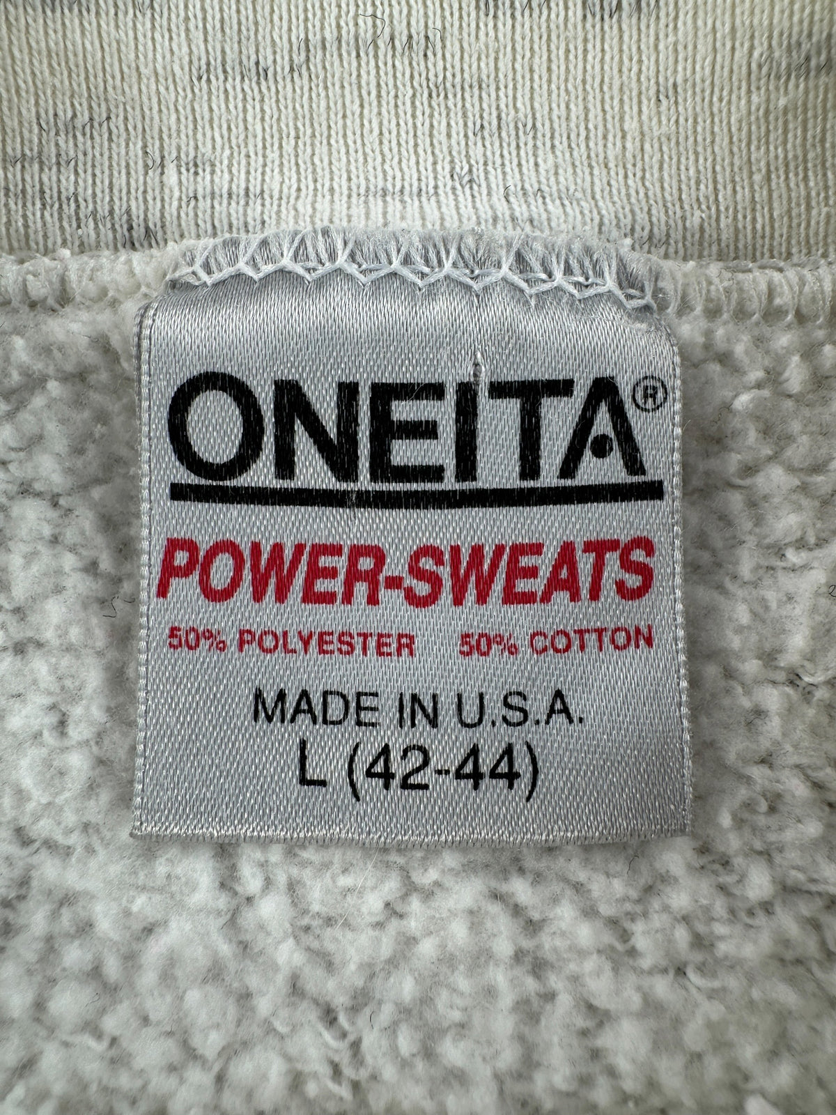Tag on Vintage UCLA Crewneck SZ L (Fits M)