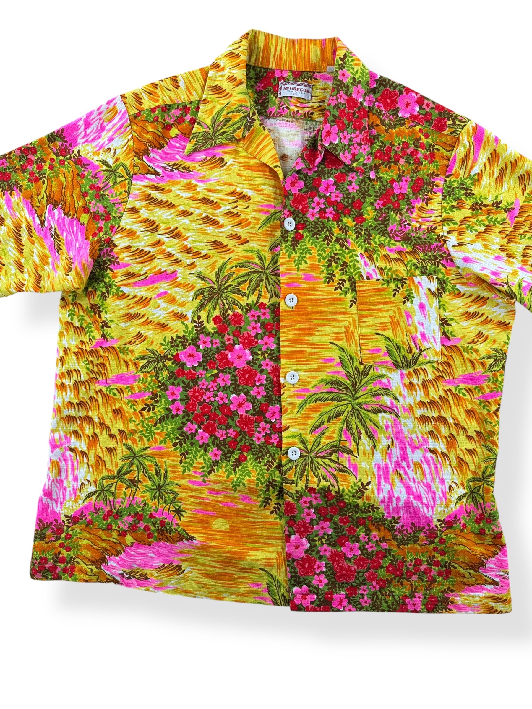 Front Close Up of Vintage McGregor Barkcloth Shirt SZ XL