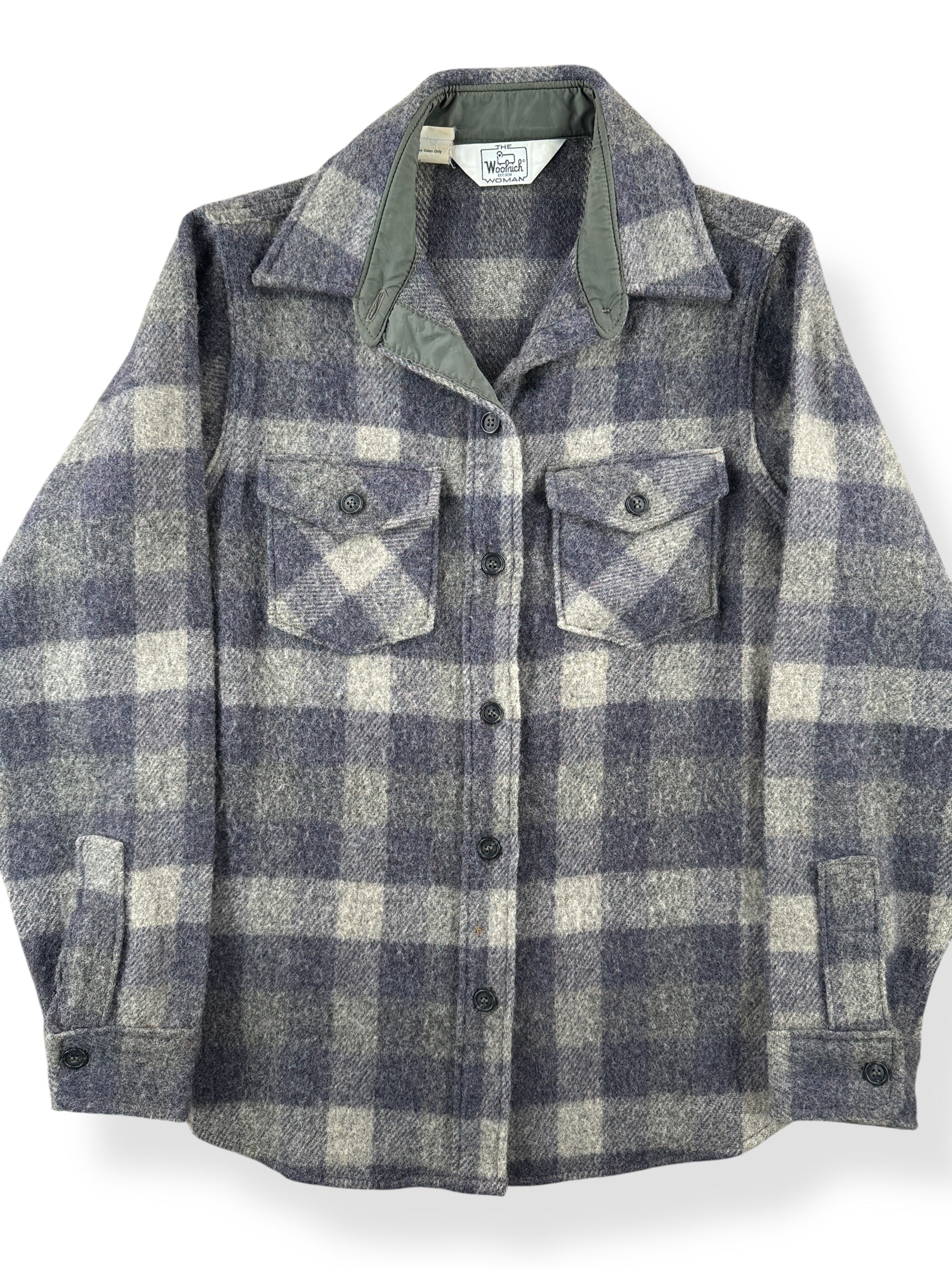 Front Close Up of Vintage Woolrich Woman Grey Plaid Shirt Jac SZ 12