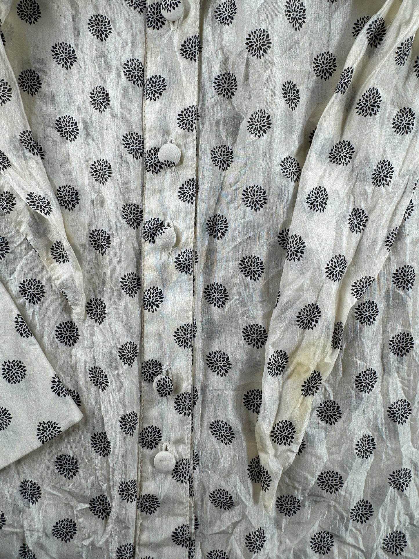 Buttons and stain on sleeve on Vintage 70s Silk Blouse SZ S