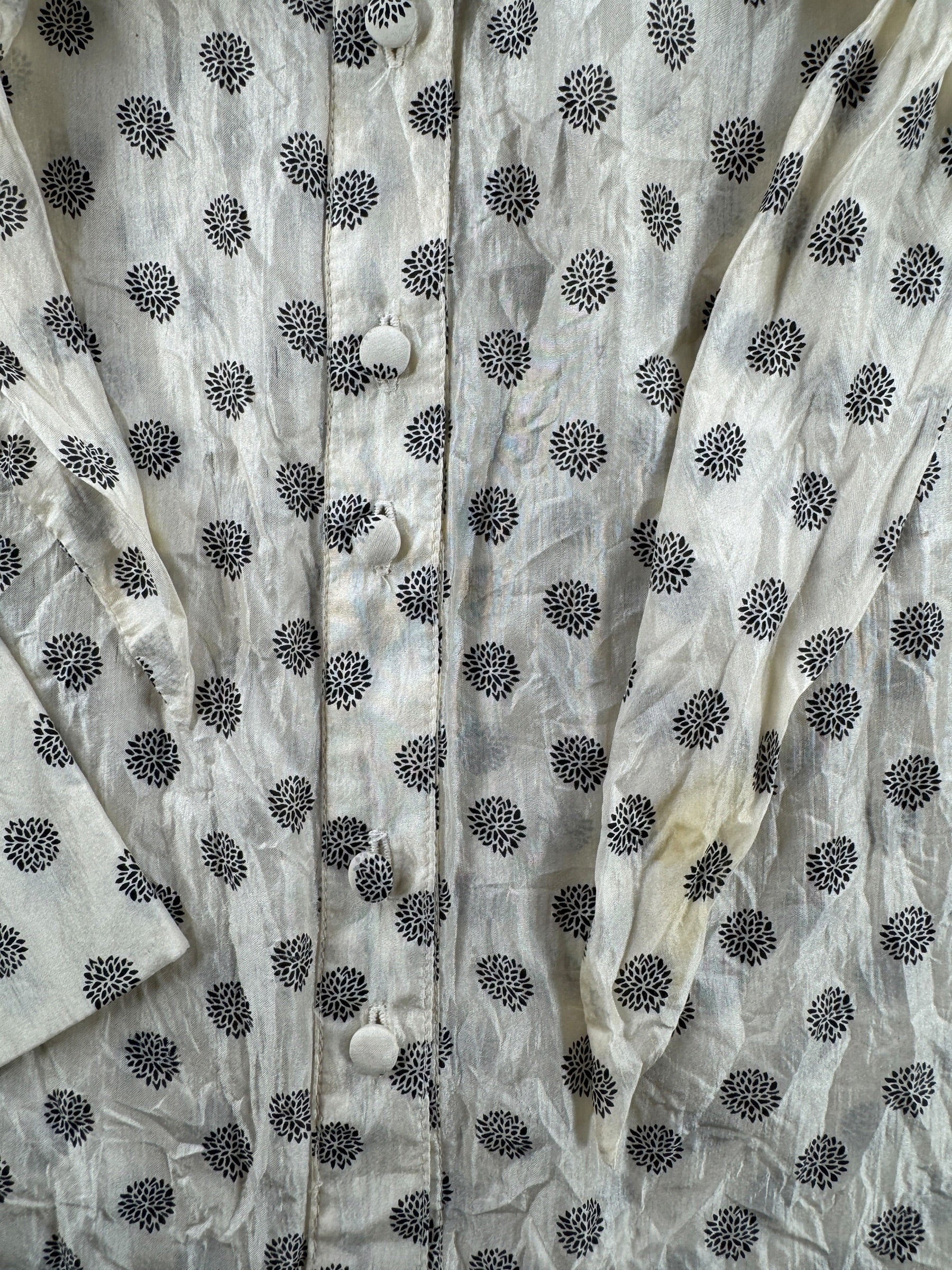 Buttons and stain on sleeve on Vintage 70s Silk Blouse SZ S