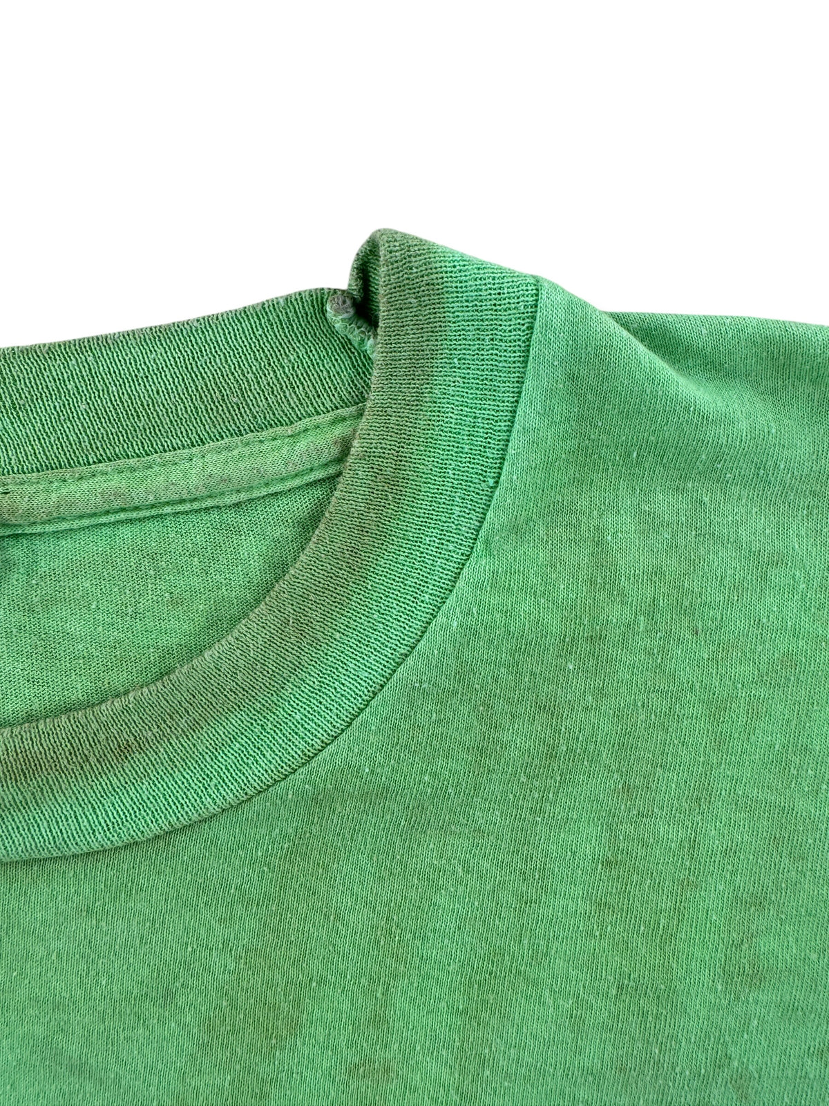Staining near collar on Vintage Batman Gotham City Scape Tee SZ L