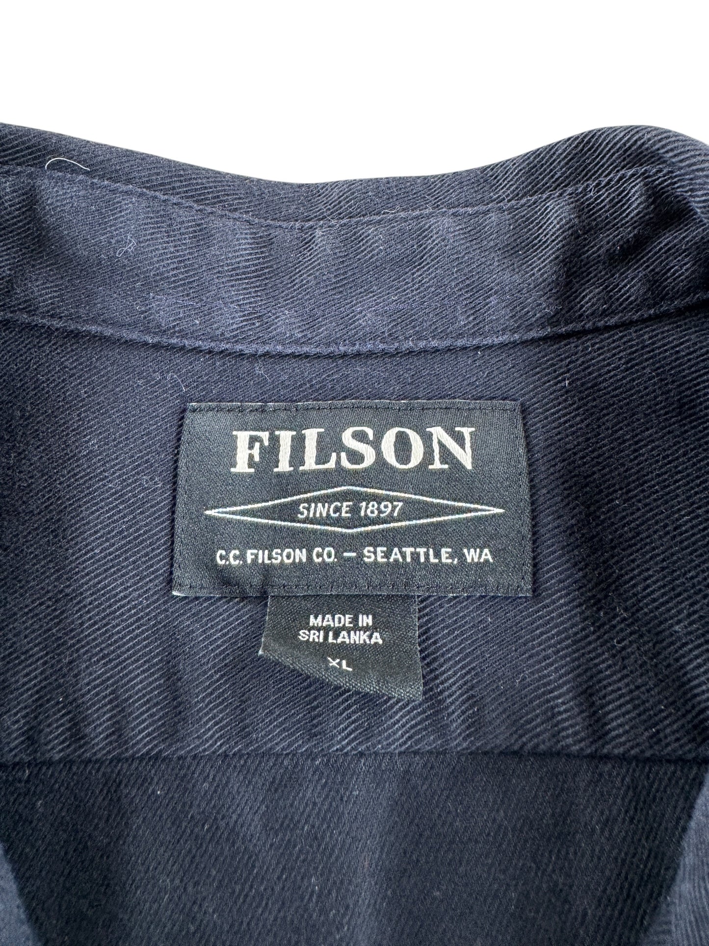 Tag on Filson 6-Oz Drill Chino Shirt Storm Navy SZ XL