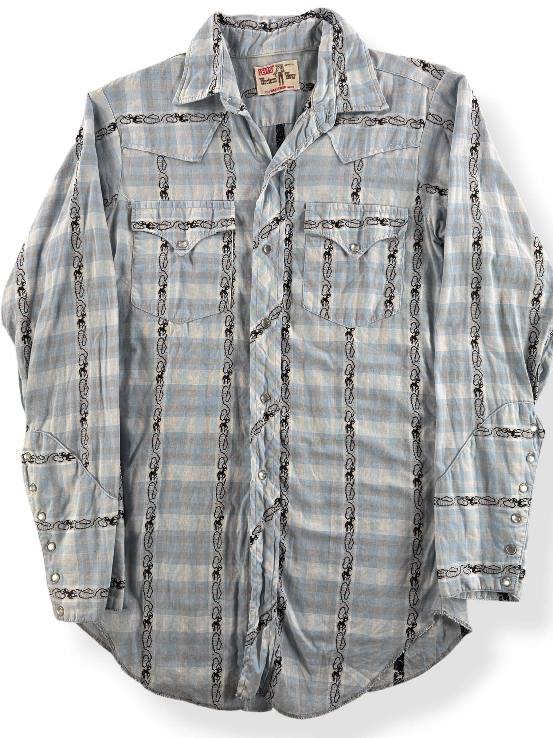 Front Close Up of Vintage Light Blue Levis Dan River Pearl Snap SZ XS