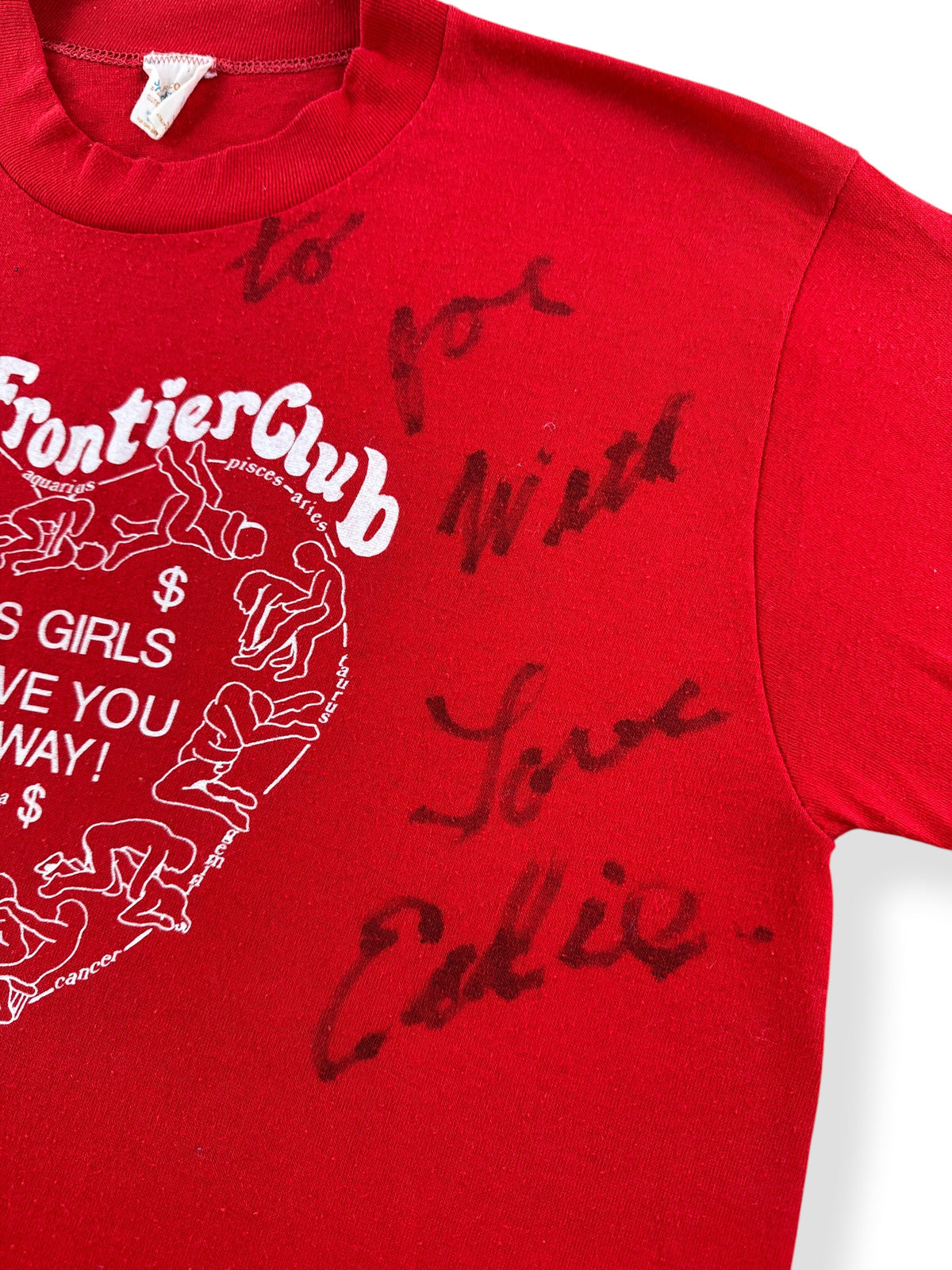 Signature on front Vintage Alaska Brothel Tee SZ XL (Fits L)