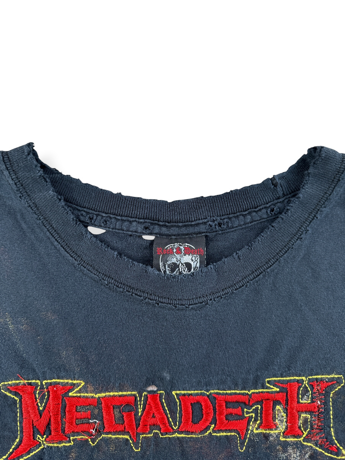 neck of Vintage Megadeth Thrashed Tee SZ M