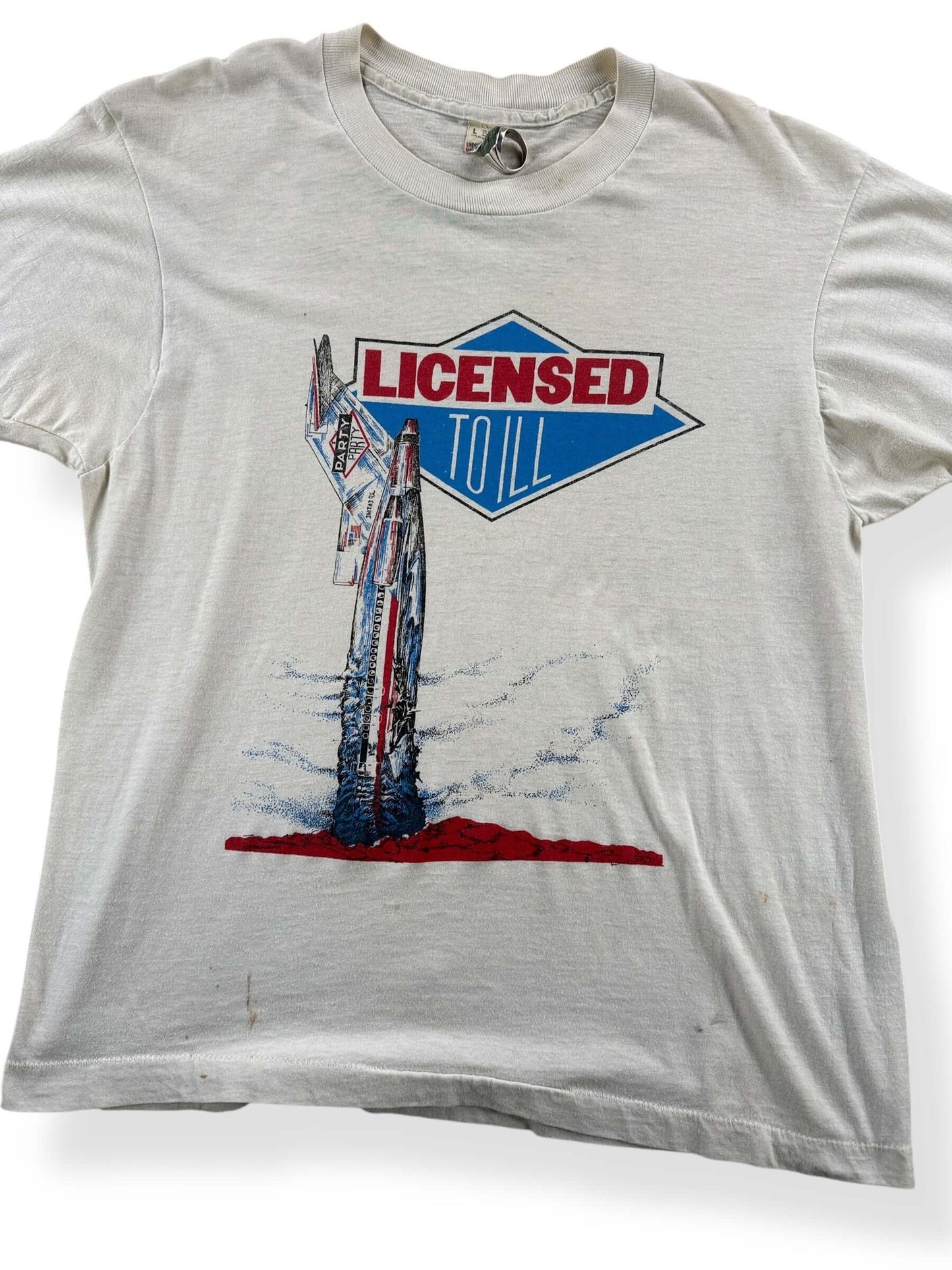 Front Detail on Vintage Beastie Boys Licensed to Ill Tee SZ L