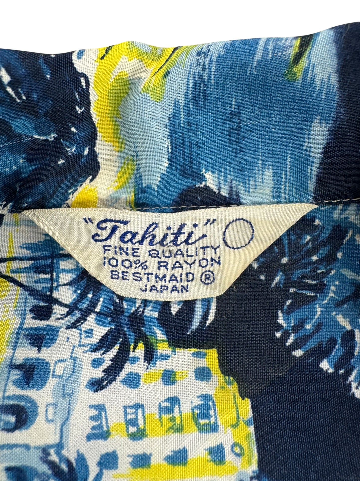 Tag on Vintage Tahiti Brand Aloha Shirt SZ L AS IS