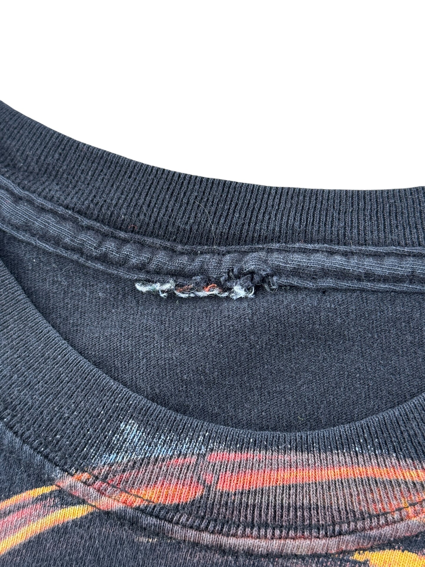 Cut tag on 2009 AOP Dragon Harley Davidson Tee SZ M