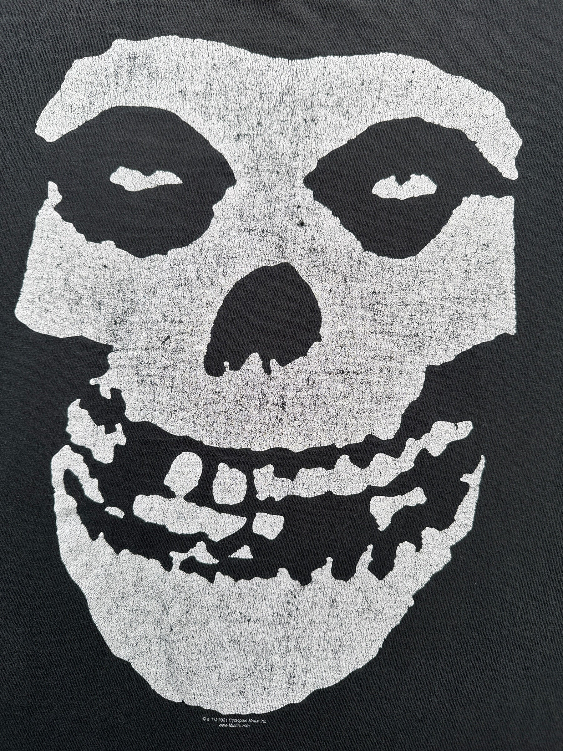 Graphic of Vintage 2001 Misfits Tee SZ M