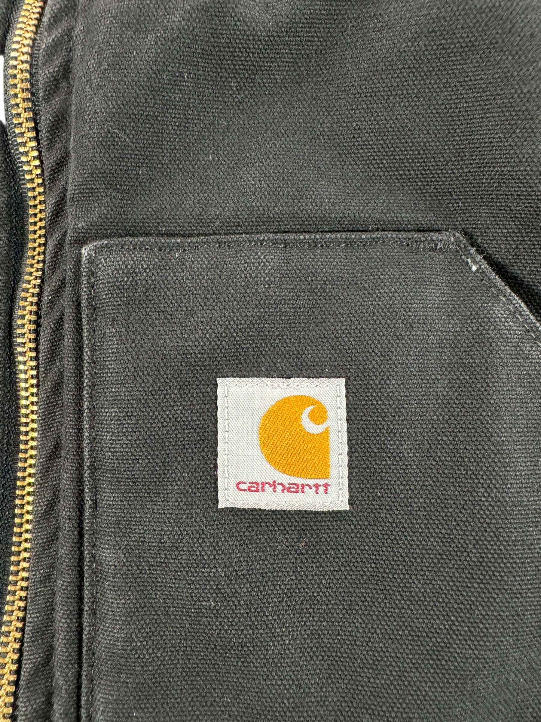 Label on Modern Made in Mexico Carhartt Work Vest SZ M