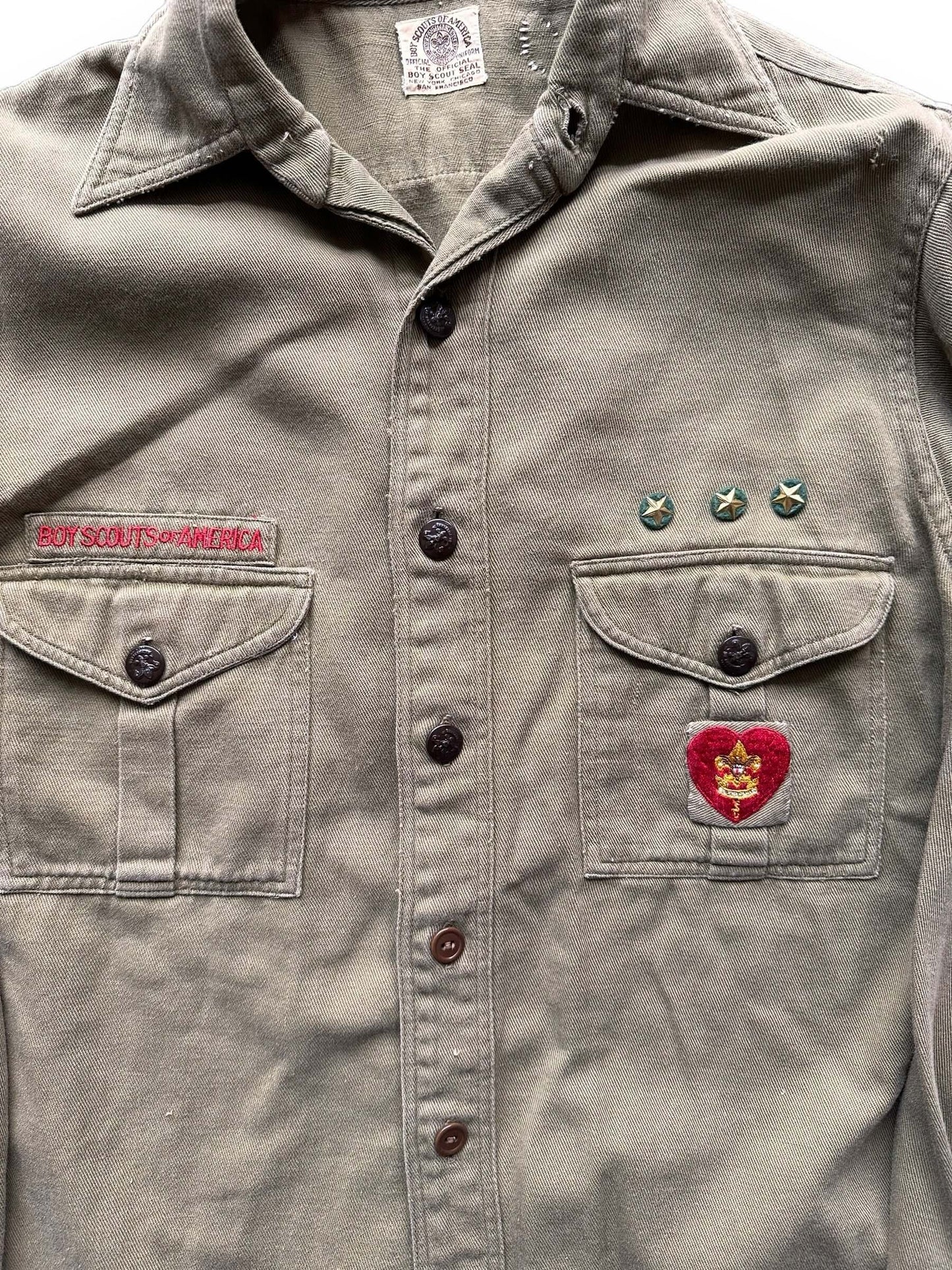 Chest Detail on Vintage Spokane Boy Scout Top SZ L | Seattle Vintage Clothing