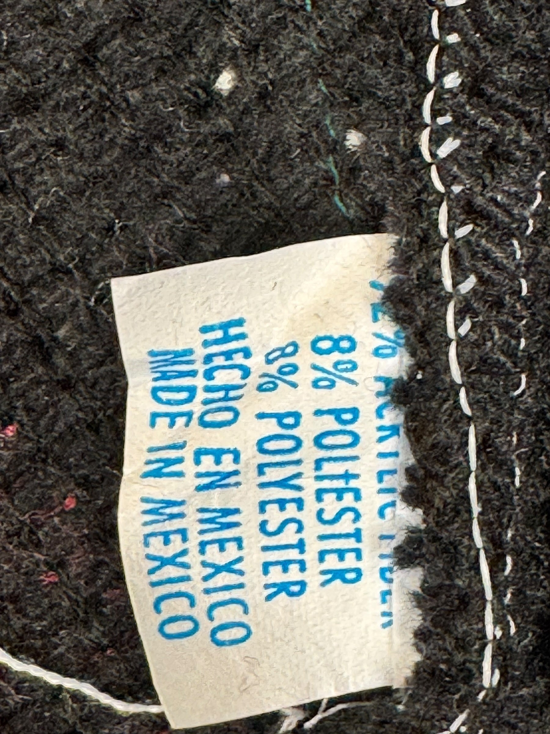 Material tag of 1970s Colorful Acrylic Poncho L