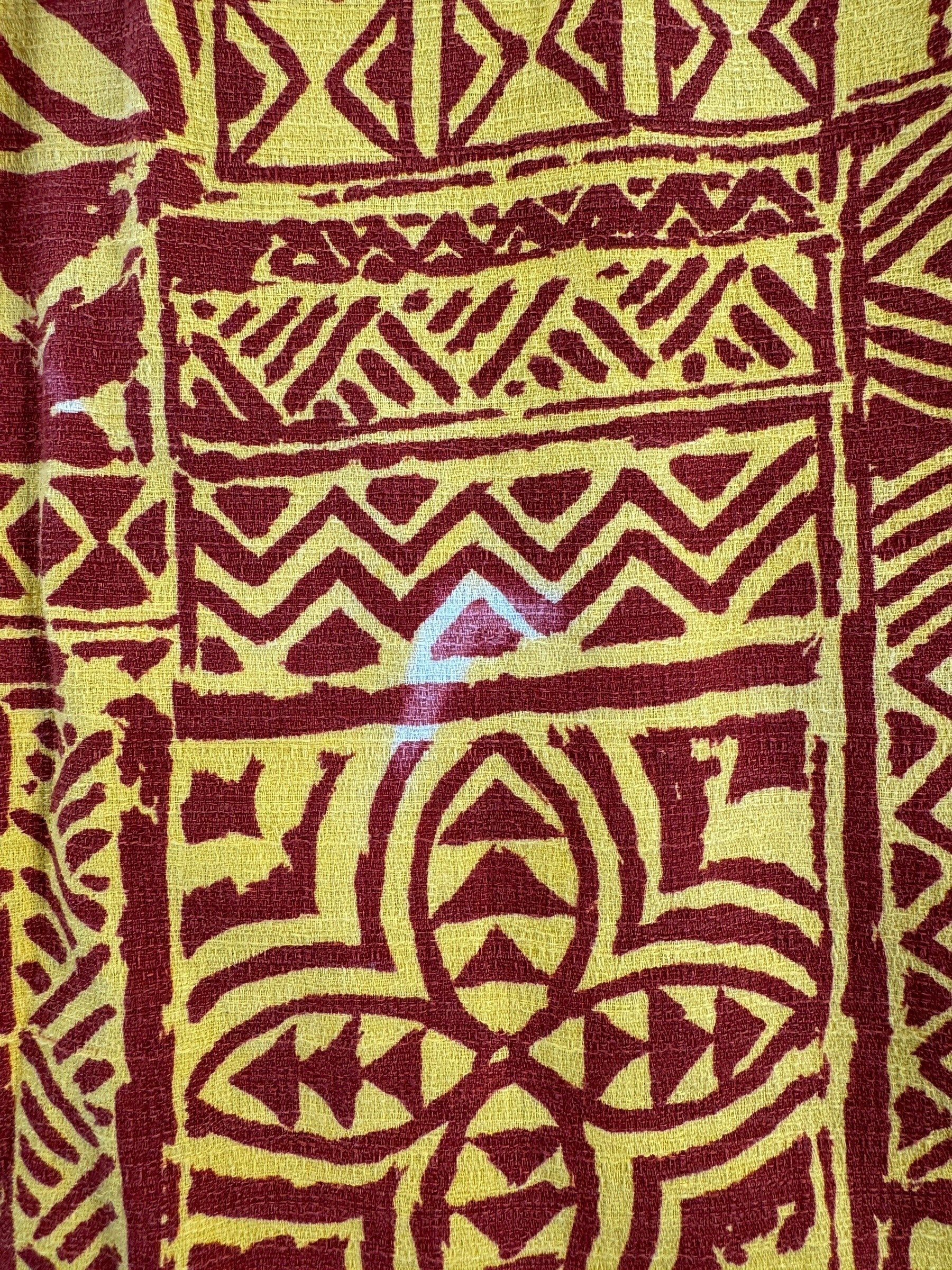 Bleach Stain on Vintage Liane Bark Cloth Aloha Shirt SZ L