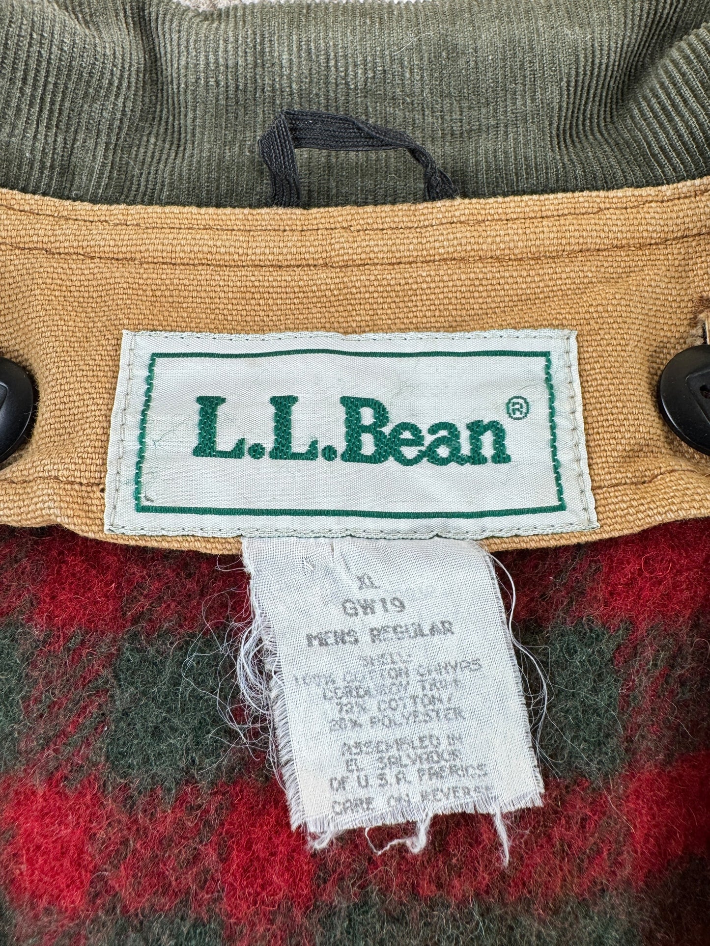 Label on Vintage LL Bean Barn Coat w/ Wool Liner SZ XL