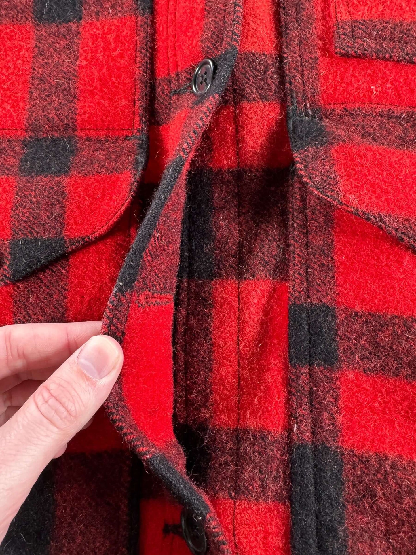 Missing Button on Vintage 80s Womens Filson Mackinaw Jacket SZ 16 - AS IS