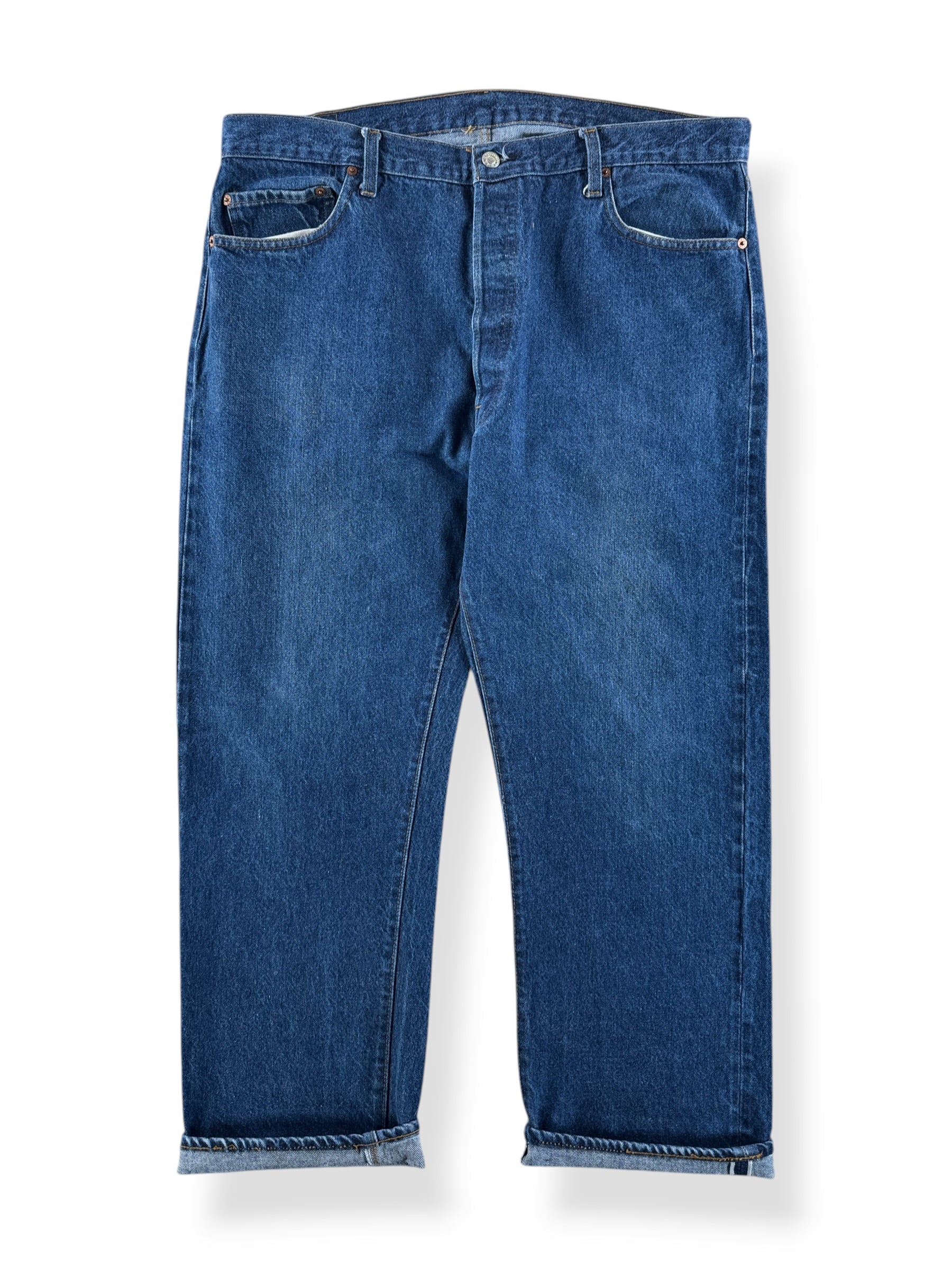 Front of Vintage Dark Double Stitch Levis 501 Redline Jeans W40 - AS IS