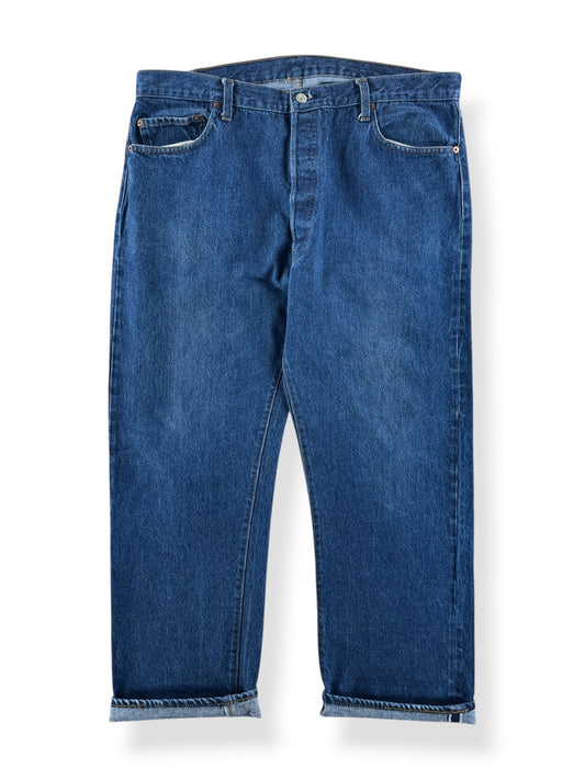 Front of Vintage Dark Double Stitch Levis 501 Redline Jeans W40 - AS IS
