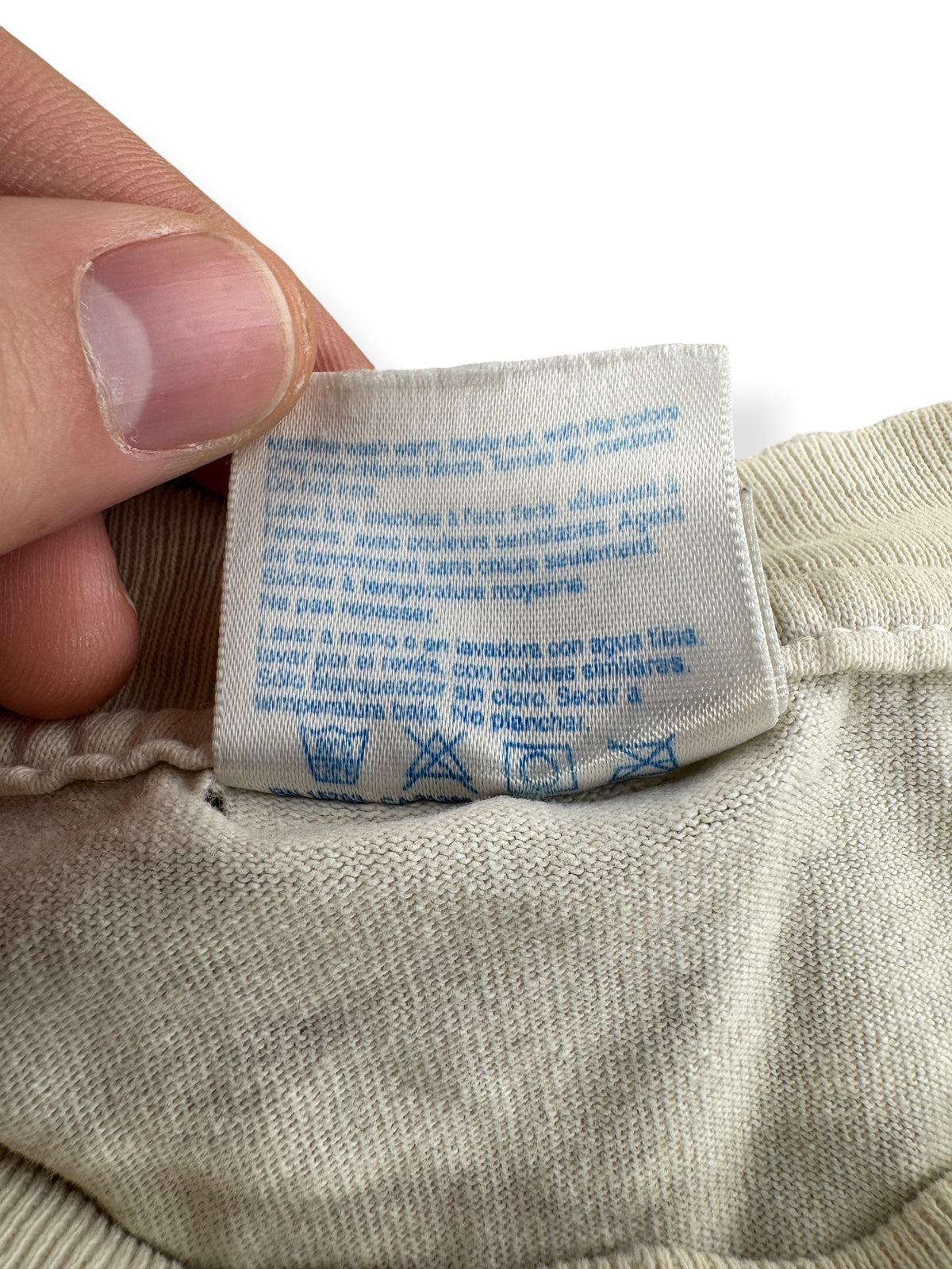 Tag on Vintage Distressed Myer's Rum Tee SZ L