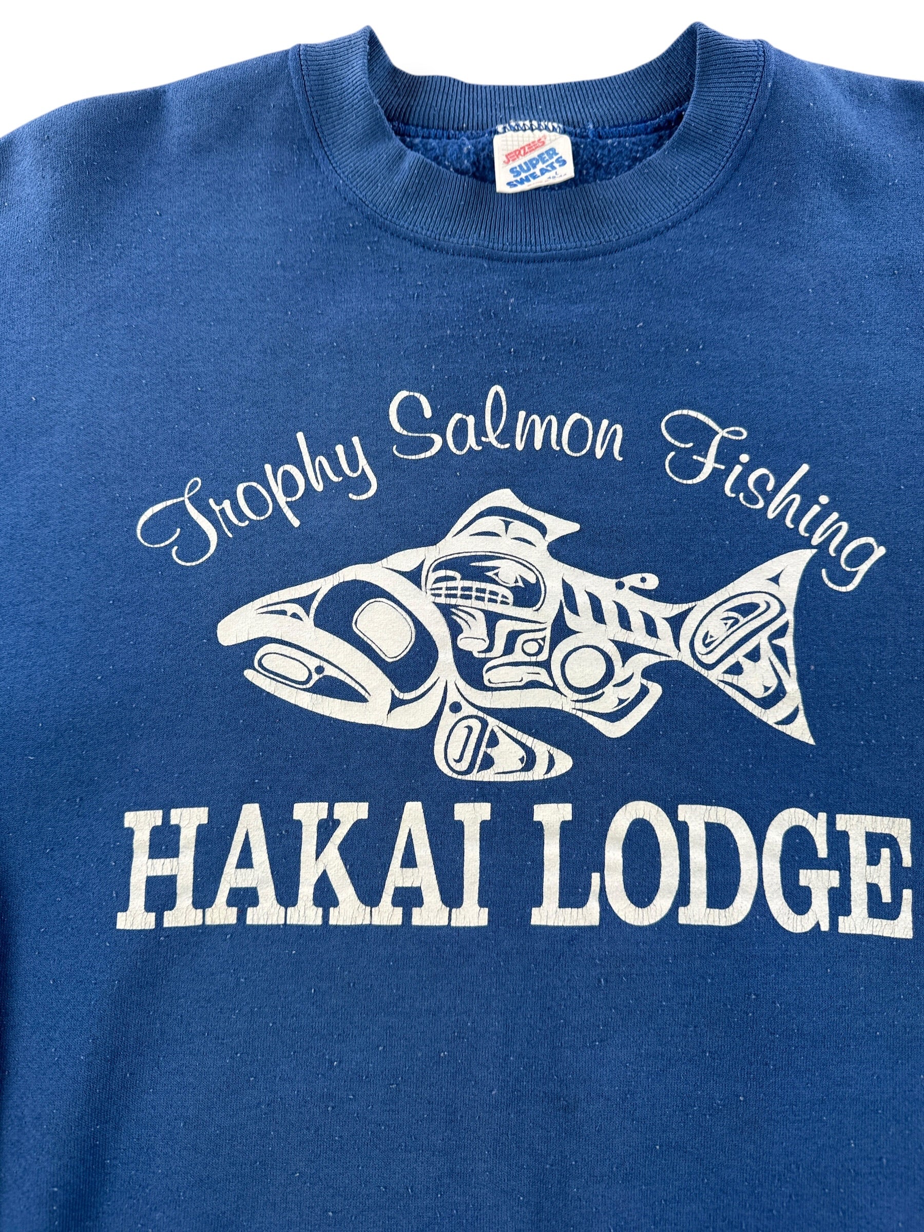 Graphic of Vintage Hakai Lodge Salmon Fishing Crewneck SZ L (Fits M)