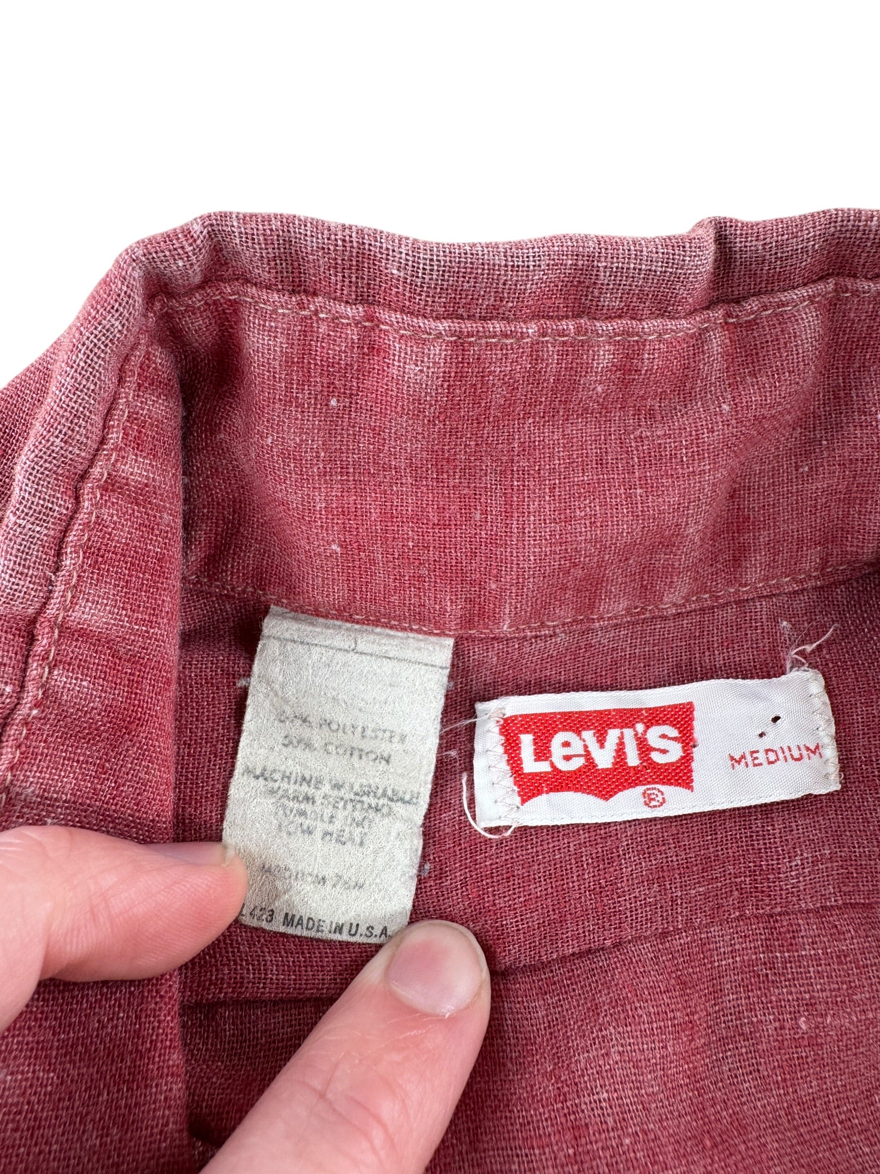 Tag on Vintage Levis 50/50 Burgundy Button Up Shirt SZ M