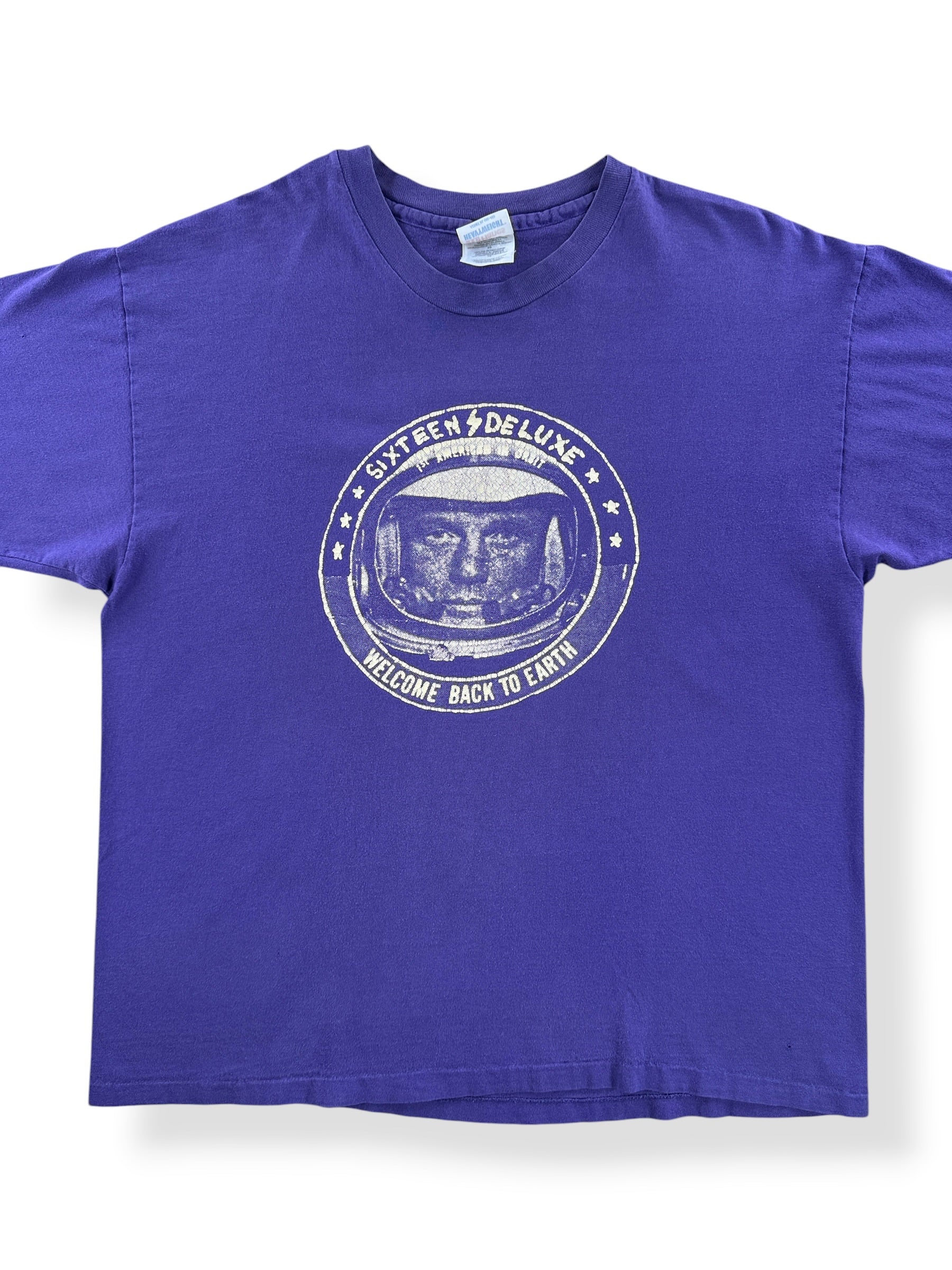 Front Close Up of Vintage 90s Sixteen Deluxe Tee SZ XL