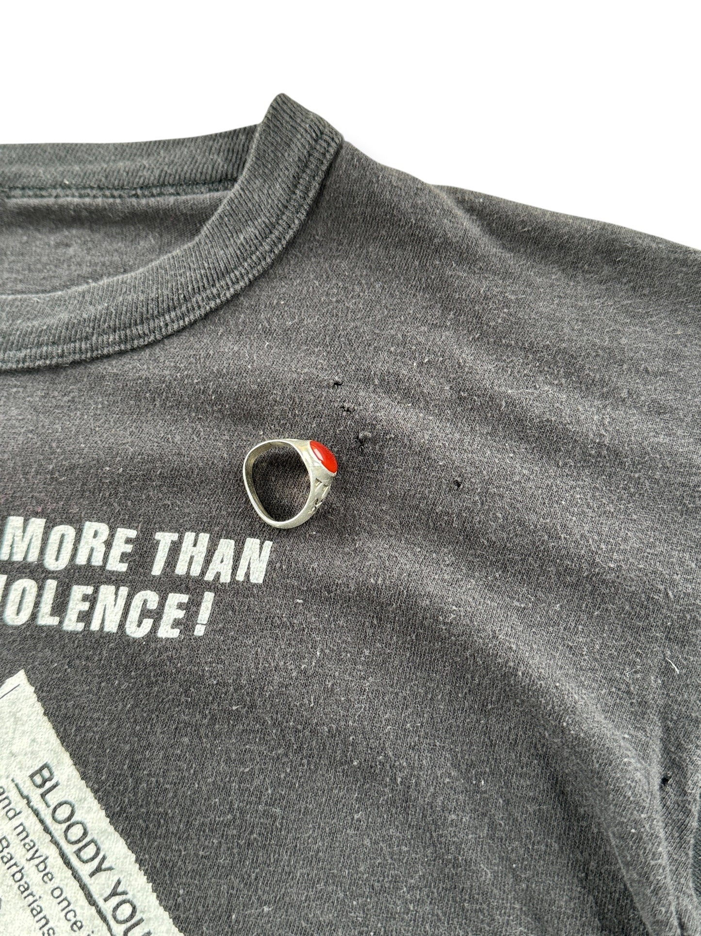 Holes on shoulder of Vintage Keith Richards New Barbarians Tee SZ M (Fits S)