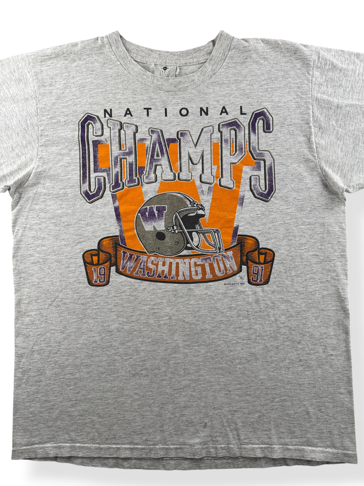 Close-up of Vintage UW Huskies '91 National Champs Tee SZ XL