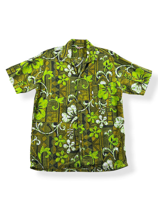 Front of Vintage Barefoot In Paradise Aloha Shirt SZ M