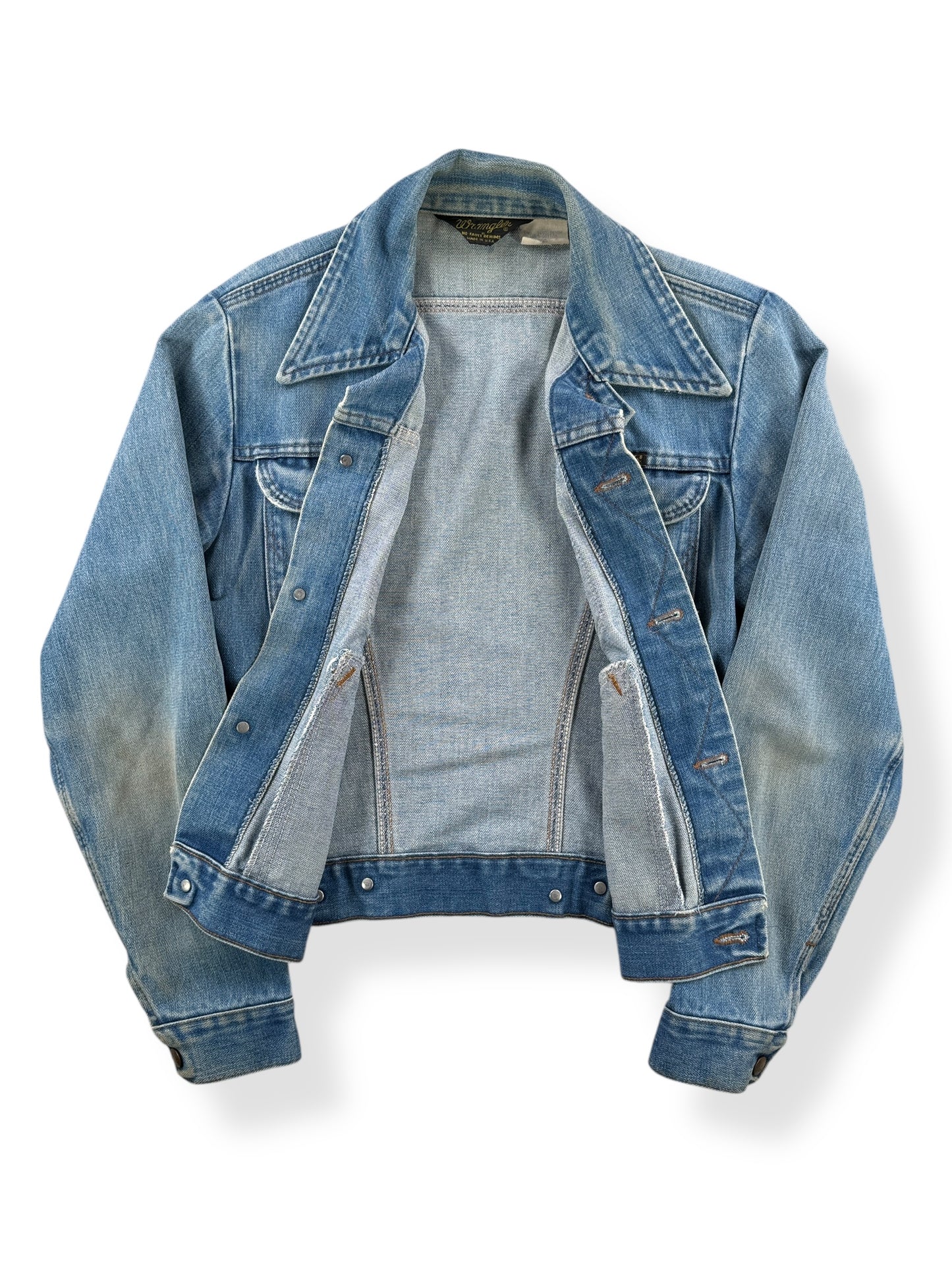 Inside of Vintage Wrangler 126MJ Denim Jacket SZ 36