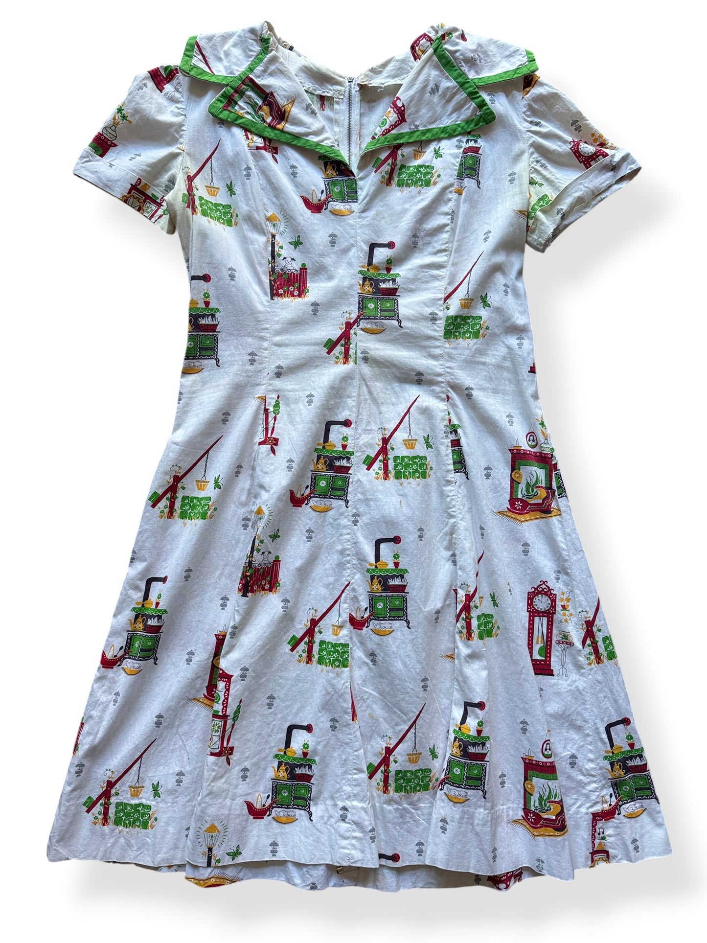 Front of Vintage Novelty Print Cotton Dress SZ L - AS IS