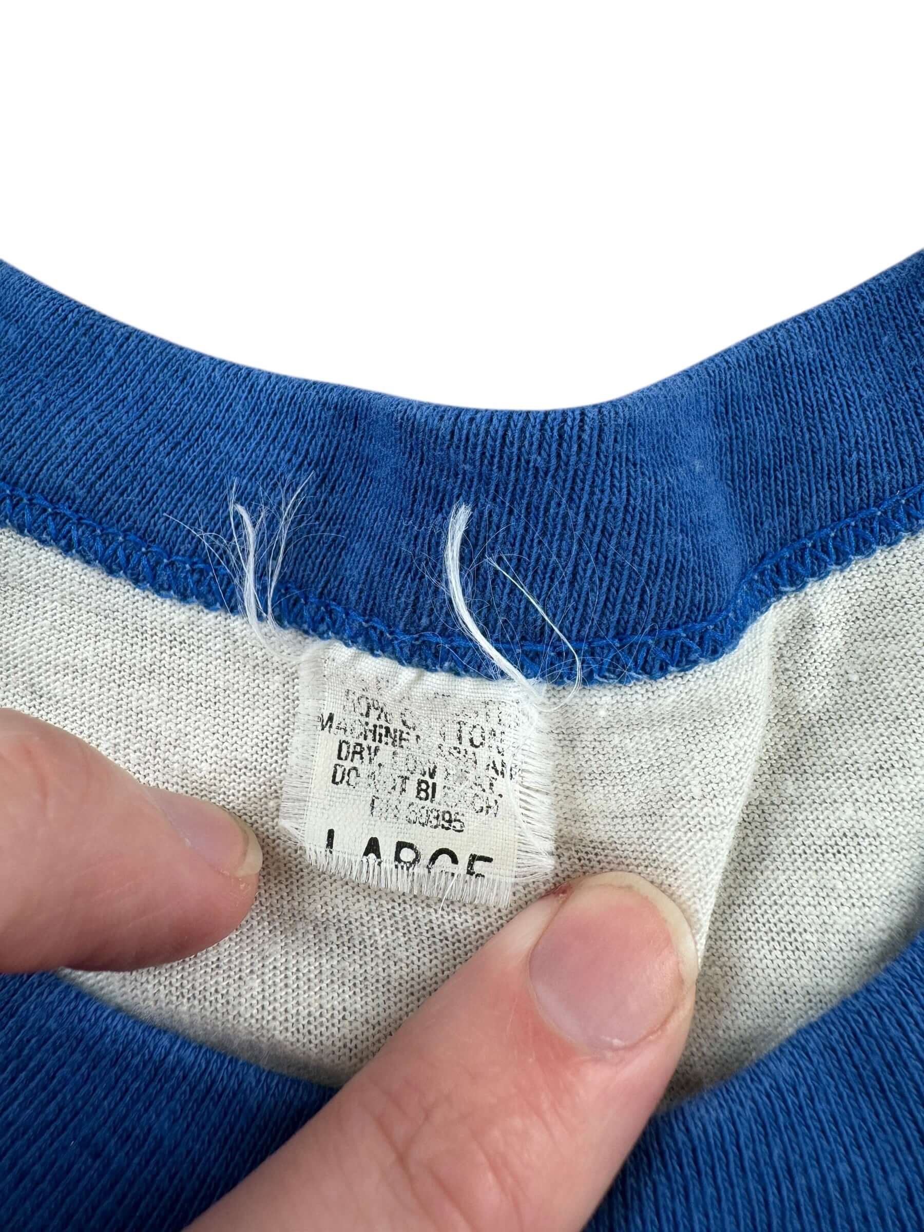 Tag on Vintage Seattle Mariners Raglan SZ M