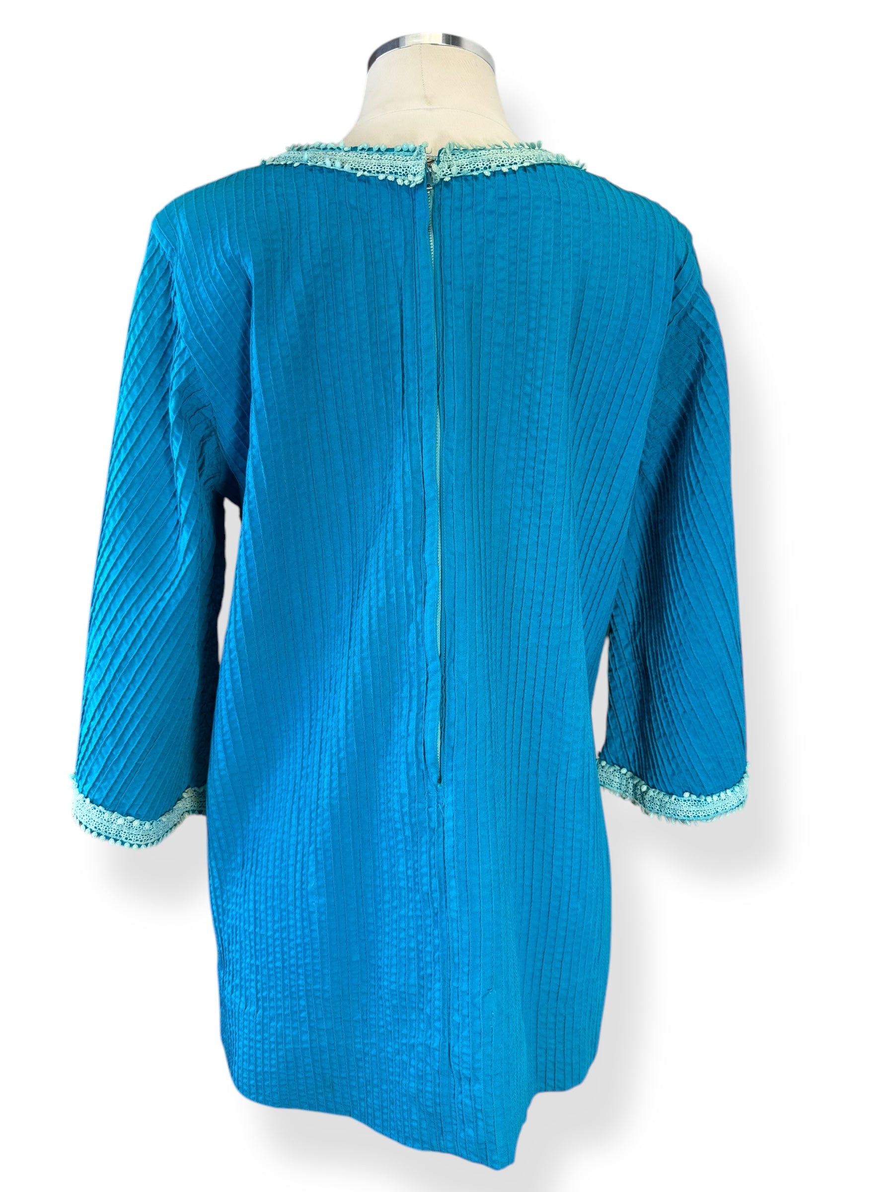 Back view of 1960s Vicki Mexican Tunic L
